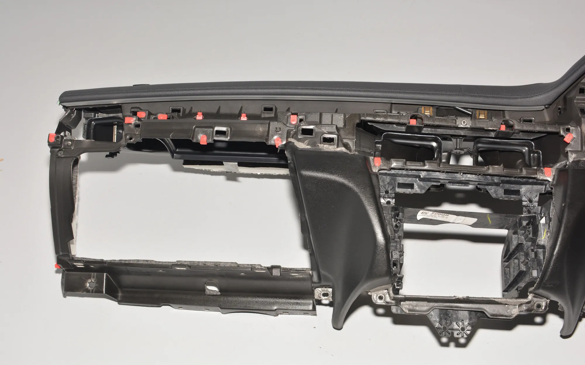 Dashboard – OEM 9258210 · BMW X6 (F16, F86) BMW X6 (F16, F86) xDrive 30 d 2015 – 5