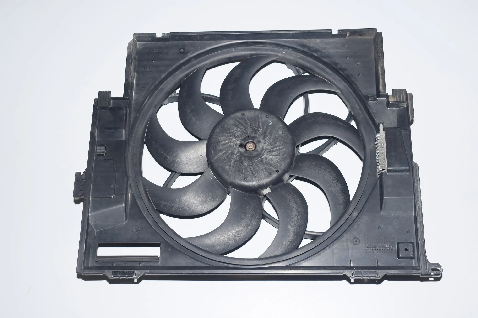 A/C Air Condition Fan – OEM 7640508 · BMW 3 (F30, F80) BMW 3 (F30, F80) 2014 – 2