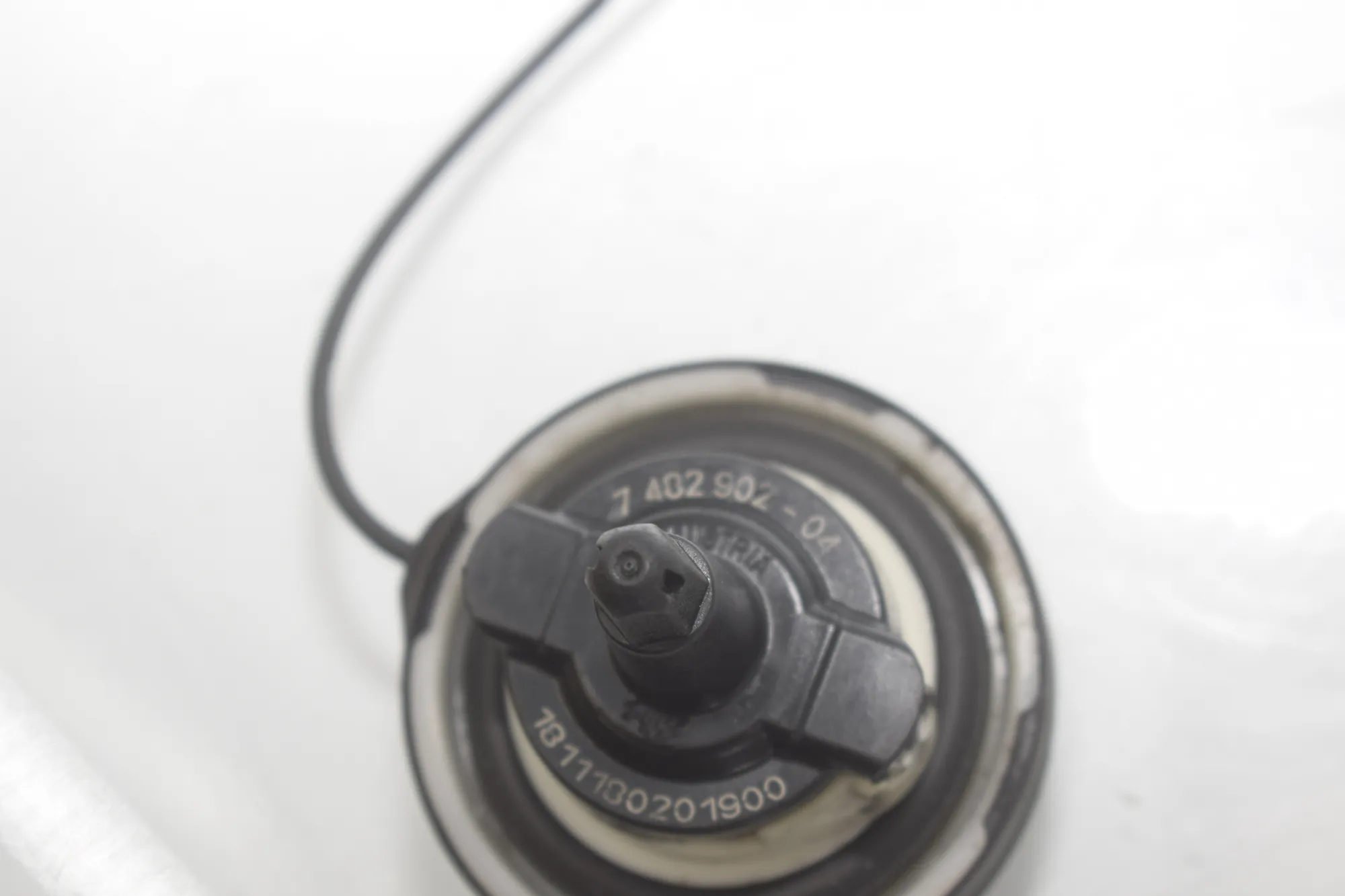 Fuel Tank Cap – OEM 7402902 · BMW 2 Gran Tourer (F46) 216 i 2018 – 4