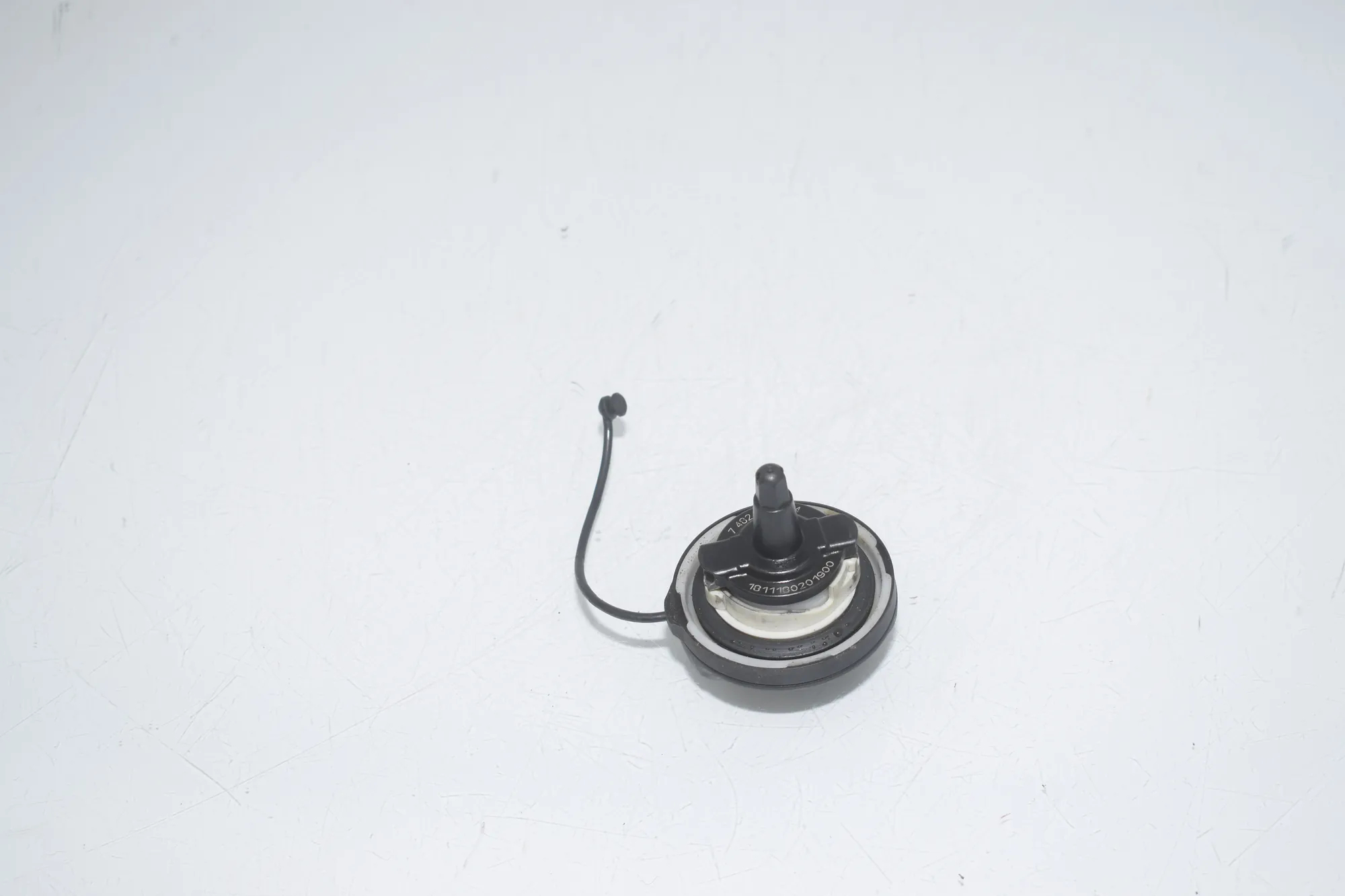 Fuel Tank Cap – OEM 7402902 · BMW 2 Gran Tourer (F46) 216 i 2018 – 3