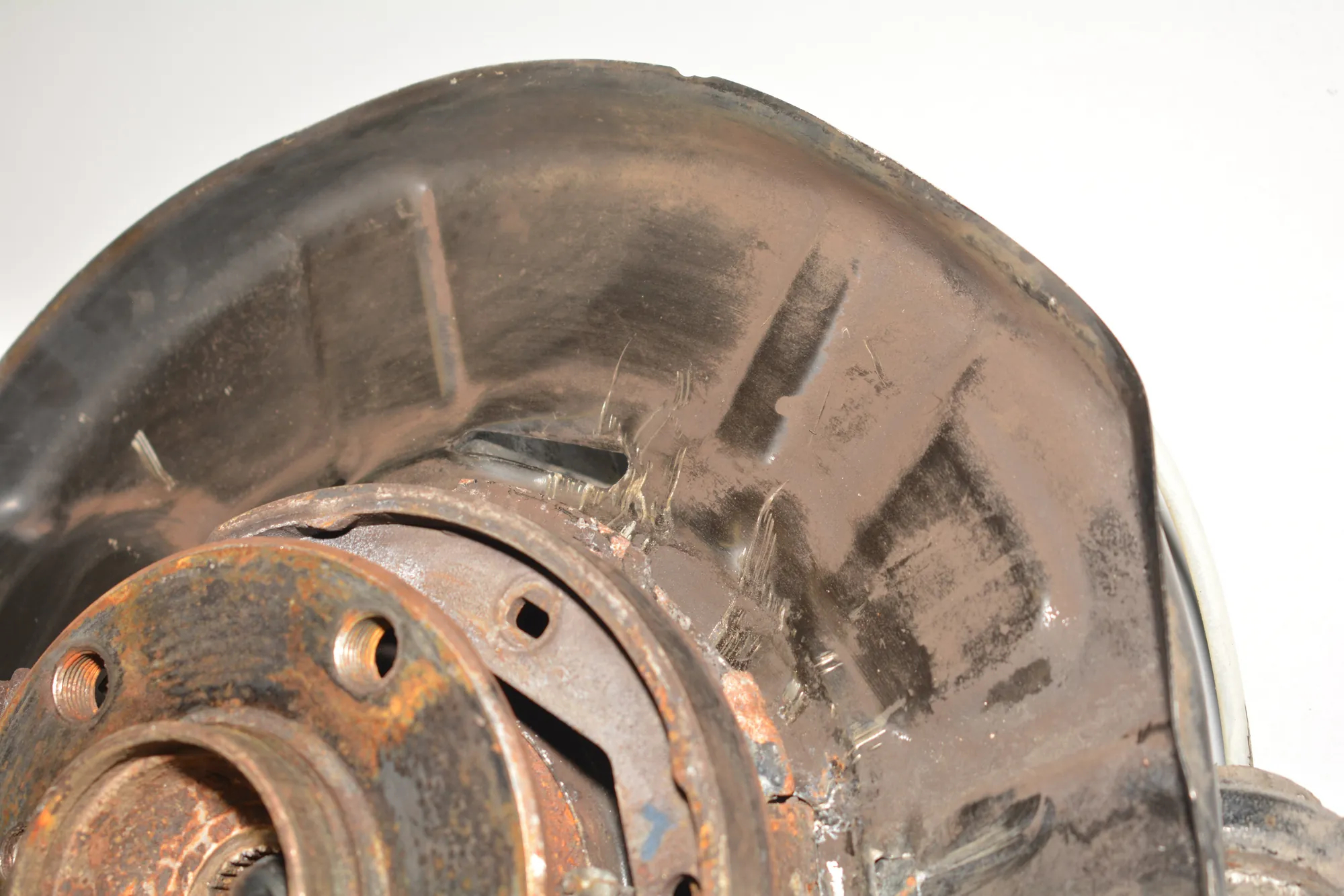 Rear Left Wheel Hub Spindle – OEM F495390 · BMW 3 (F30, F80) 330 d xDrive 2013 – 3