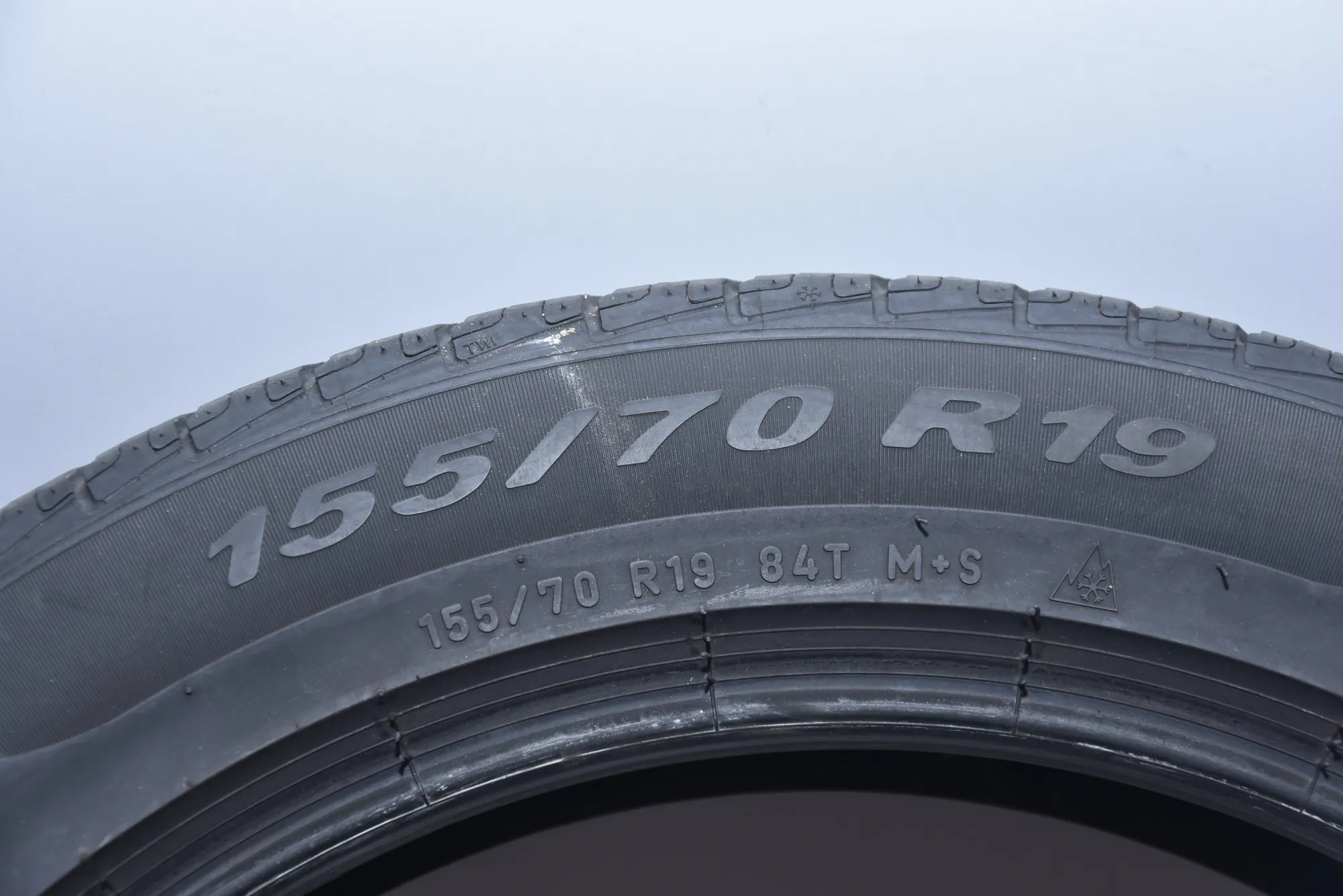 Tire · BMW i3 (I01) BMW i3 (I01) Hybrid 2017 – 3