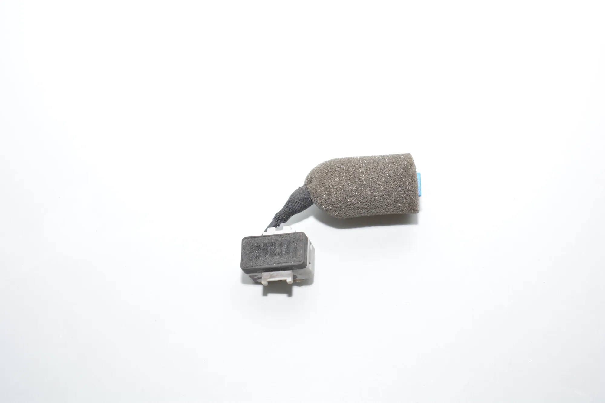 Microphone – OEM 9181410 · BMW 5 (F10) BMW 5 (F10) 520 d 2010 – 2