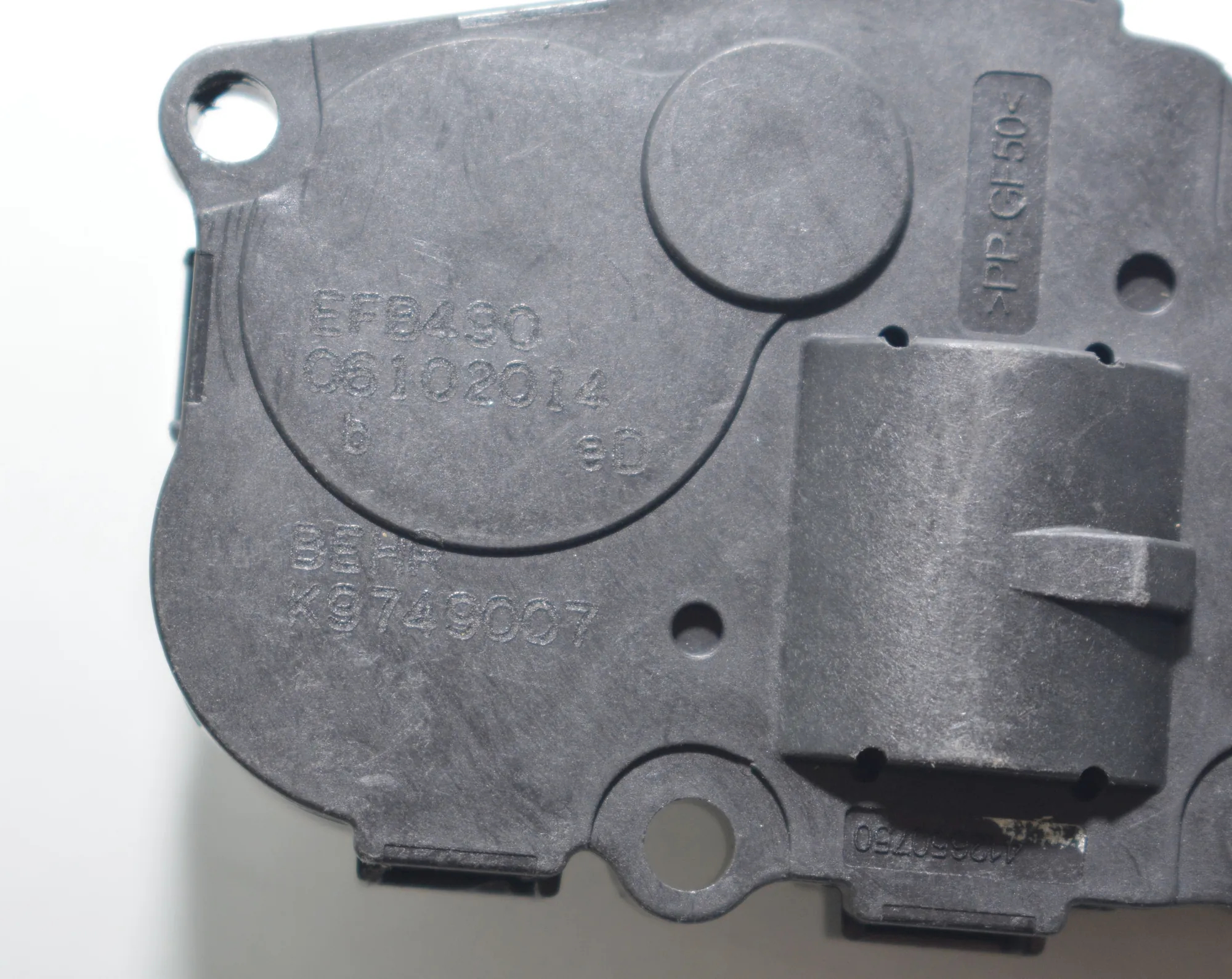 Other Control Units – OEM K9749007 · BMW 5 Touring (F11) BMW 5 Touring (F11) 518 d 2014 – 6