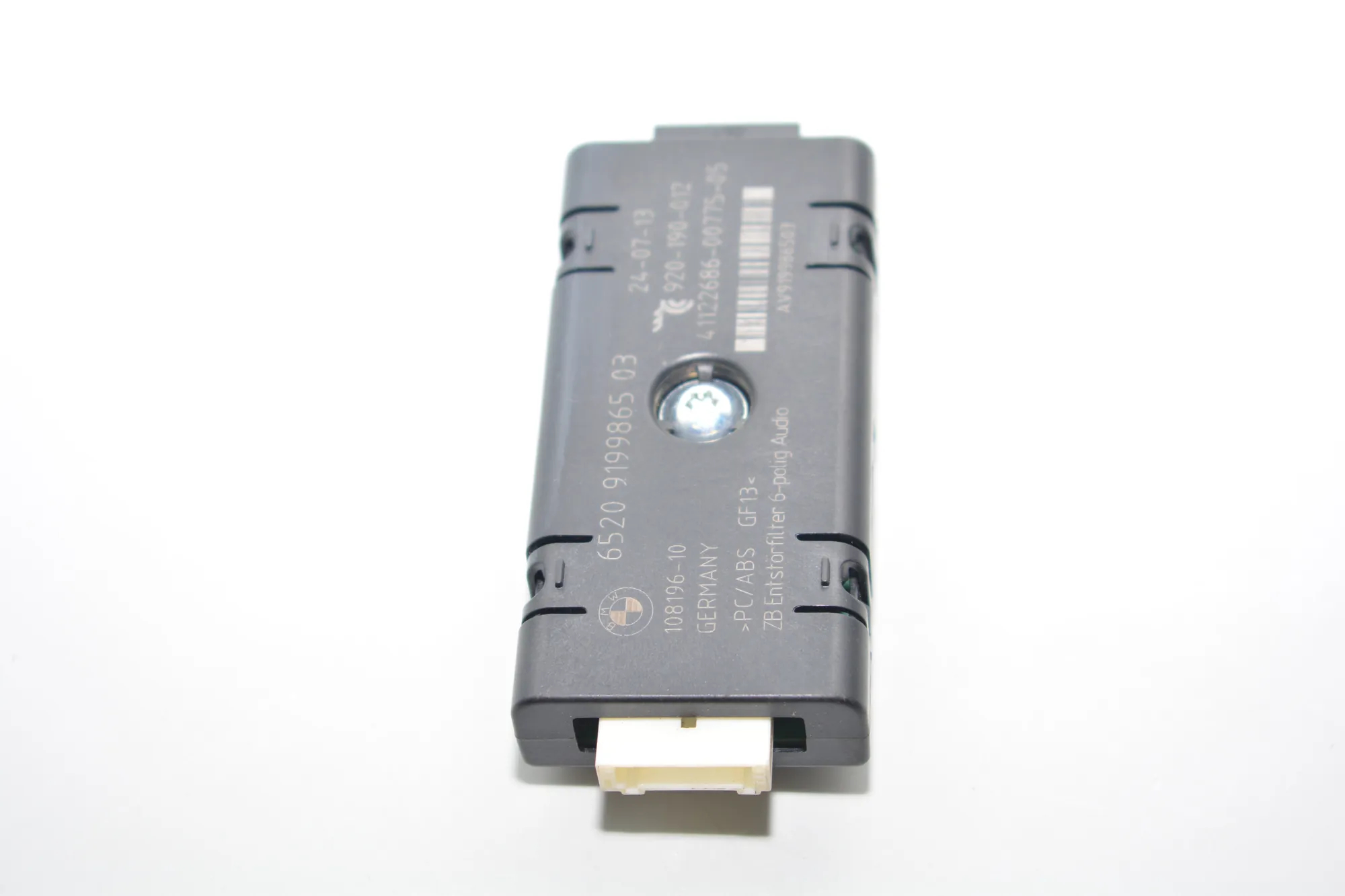 Antenna Amplifier – OEM 9199865 · BMW 5 Gran Turismo (F07) BMW 5 Gran Turismo (F07) 520 d 2011 – 3