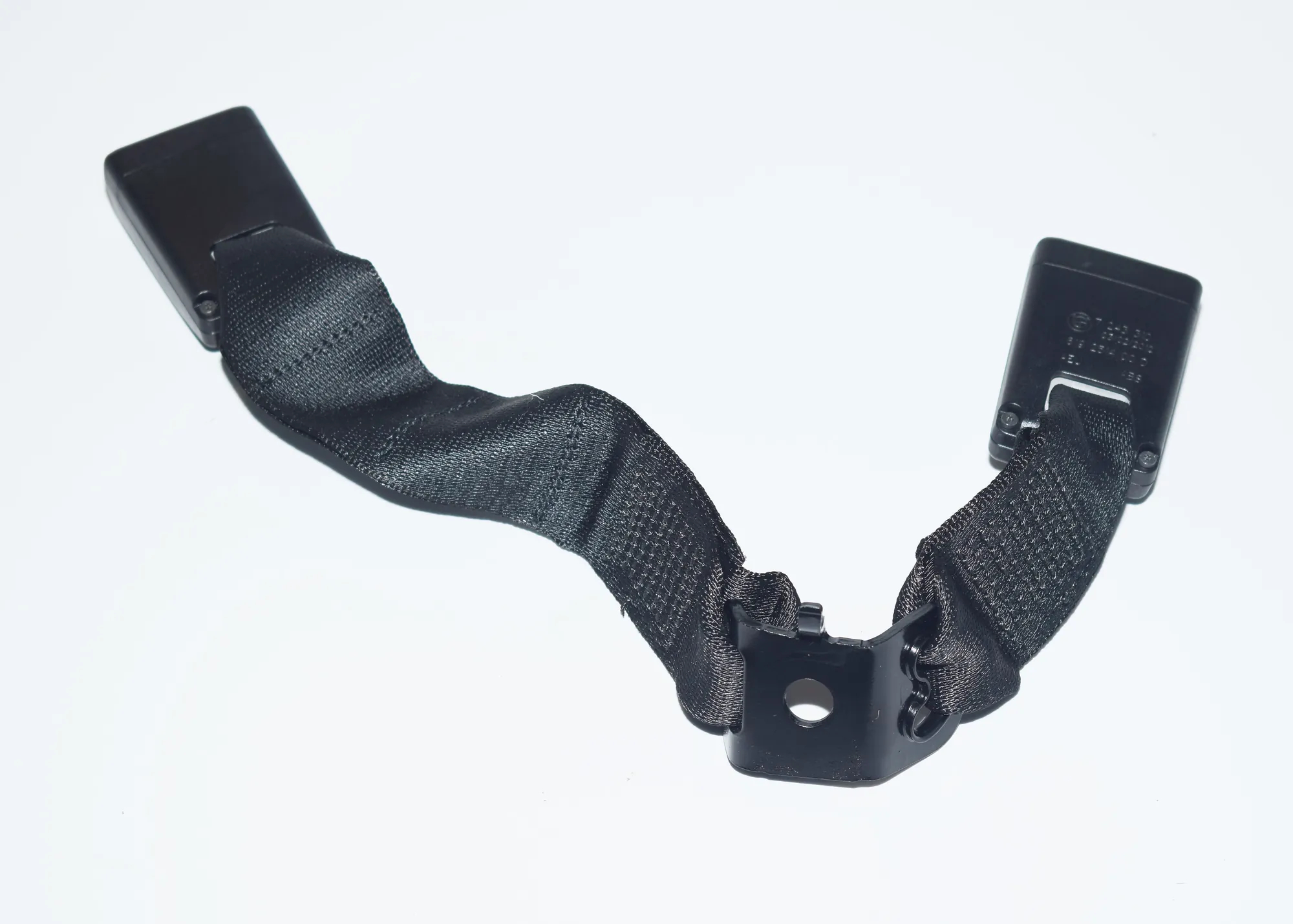 Rear Middle Seat Buckle – OEM 7243310 · BMW 3 (F30, F80) 328 i 2012 – 2
