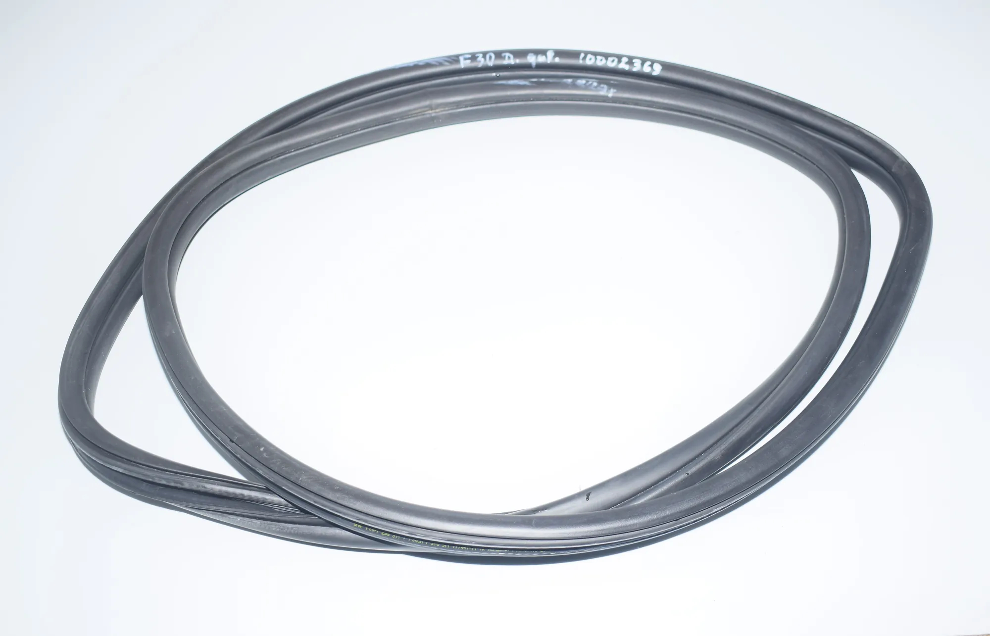 Rear Right Door Seal Rubber – OEM 7258311 · BMW 3 (F30, F80) 328 i 2012