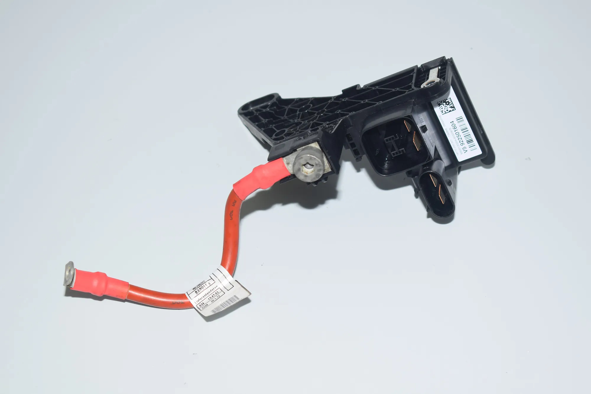 Other Body Parts – OEM 9225016 · BMW 3 (F30, F80) 328 i 2012 – 4