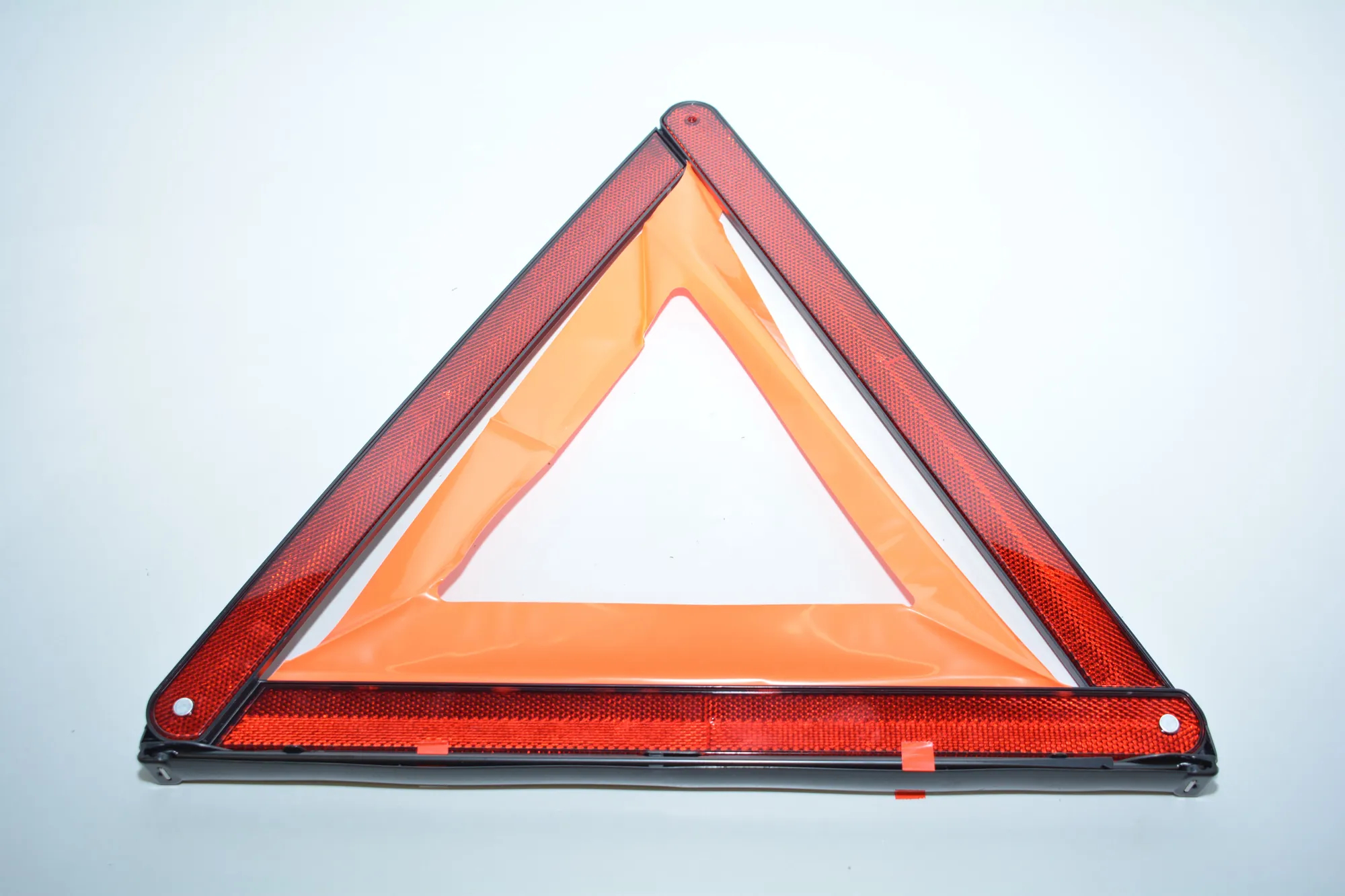 Warning Triangle – OEM 6770487 · BMW 3 (F30, F80) 330 d xDrive 2013