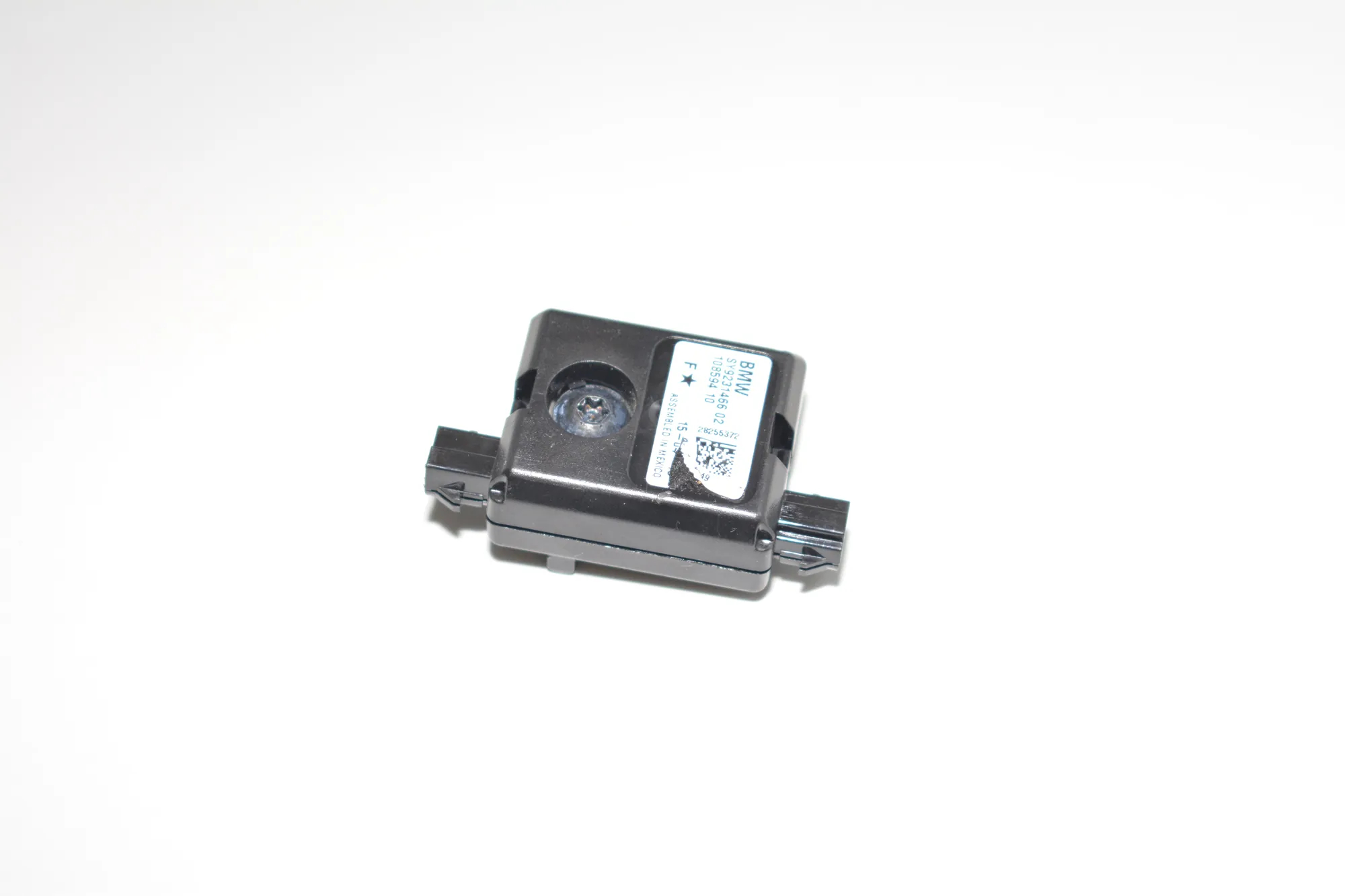 Antenna – OEM 9231466 · BMW 3 (F30, F80) 330 d xDrive 2013 – 3