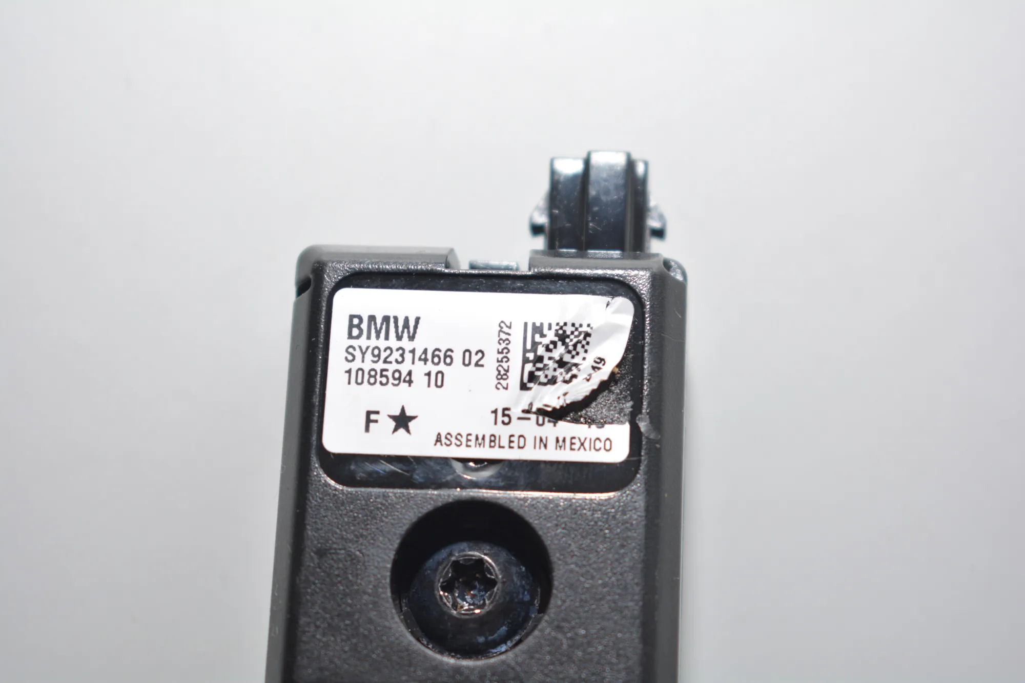 Antenna – OEM 9231466 · BMW 3 (F30, F80) 330 d xDrive 2013 – 4