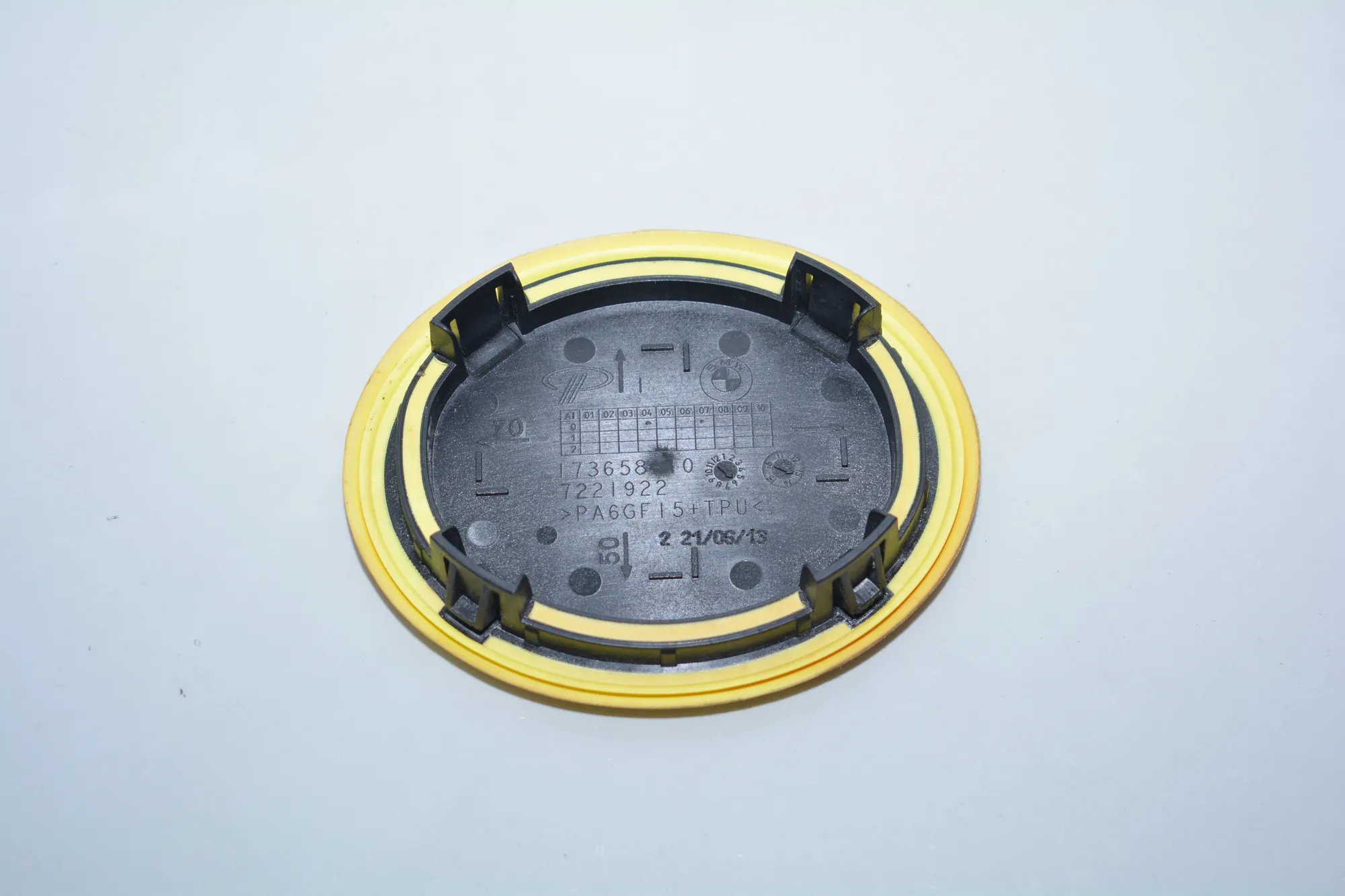 Other Body Parts – OEM 7221922 · BMW 3 (F30, F80) 330 d xDrive 2013 – 3