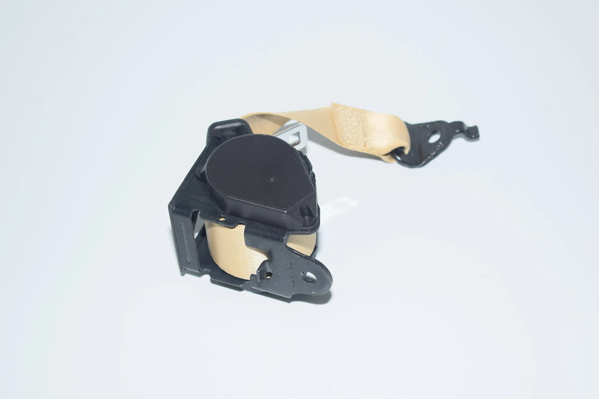 Rear Middle Seatbelt – OEM 7310222 · BMW 3 (F30, F80) 328 i 2012 – 3