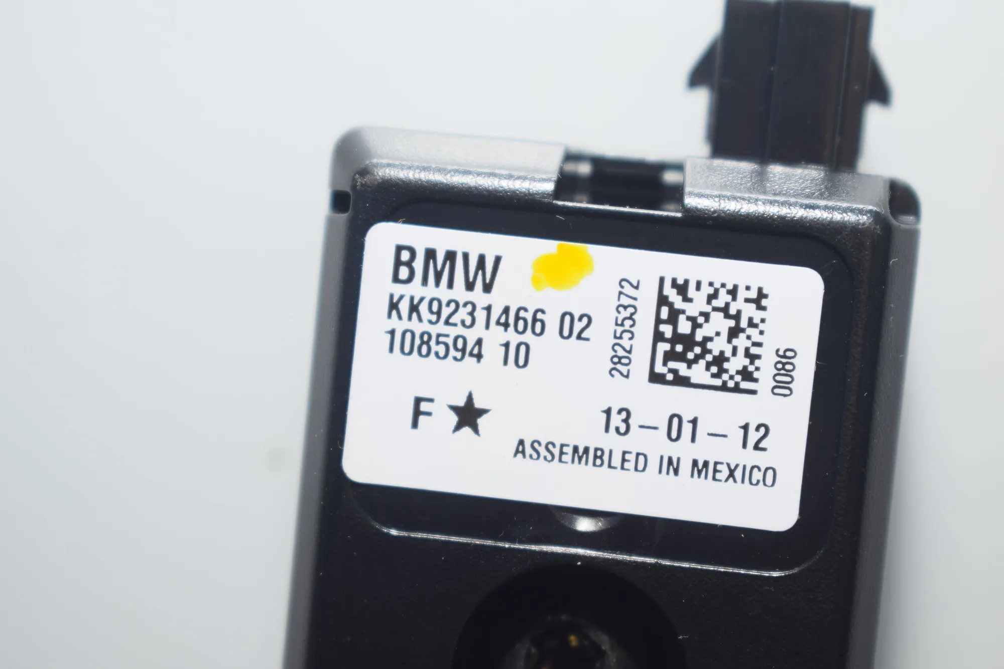Antenna – OEM 9231466 · BMW 3 (F30, F80) 328 i 2012 – 4