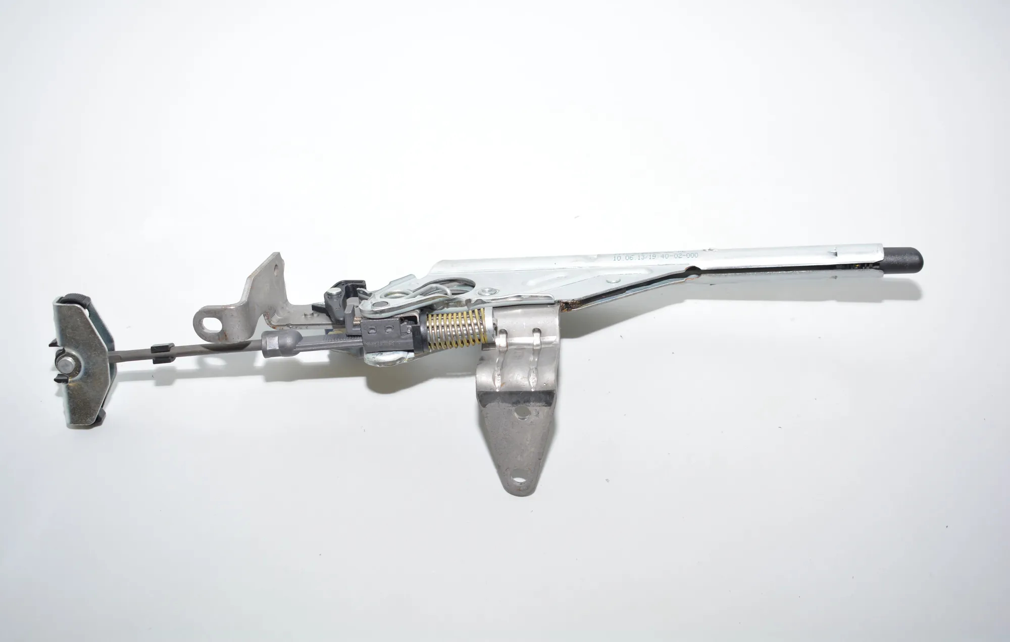 Handbrake Handle – OEM 6799102 · BMW 3 (F30, F80) 330 d xDrive 2013 – 4