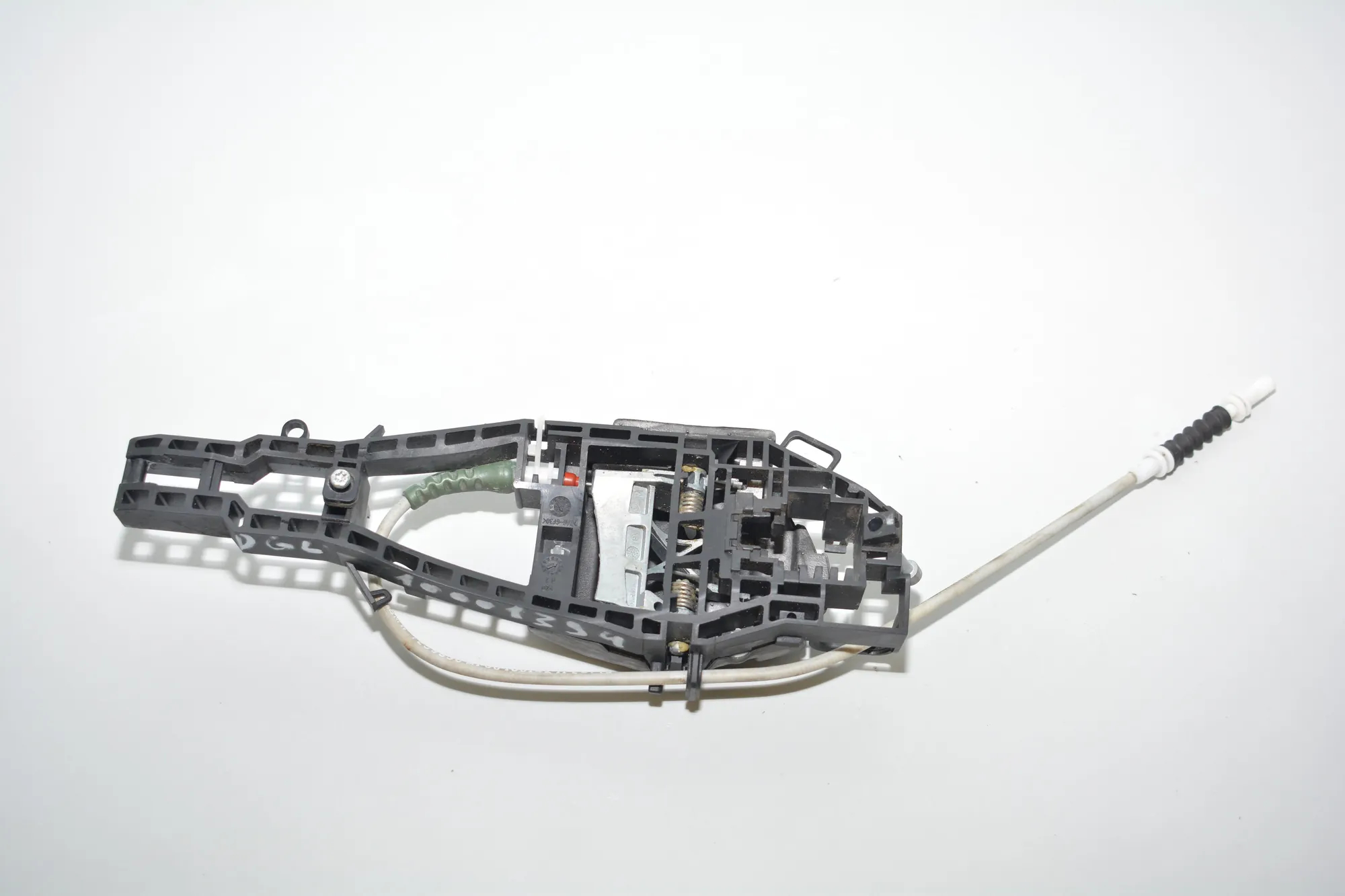Rear Right Door Interior Handle Frame – OEM 7242568 · BMW 3 (F30, F80) 330 d xDrive 2013 – 4