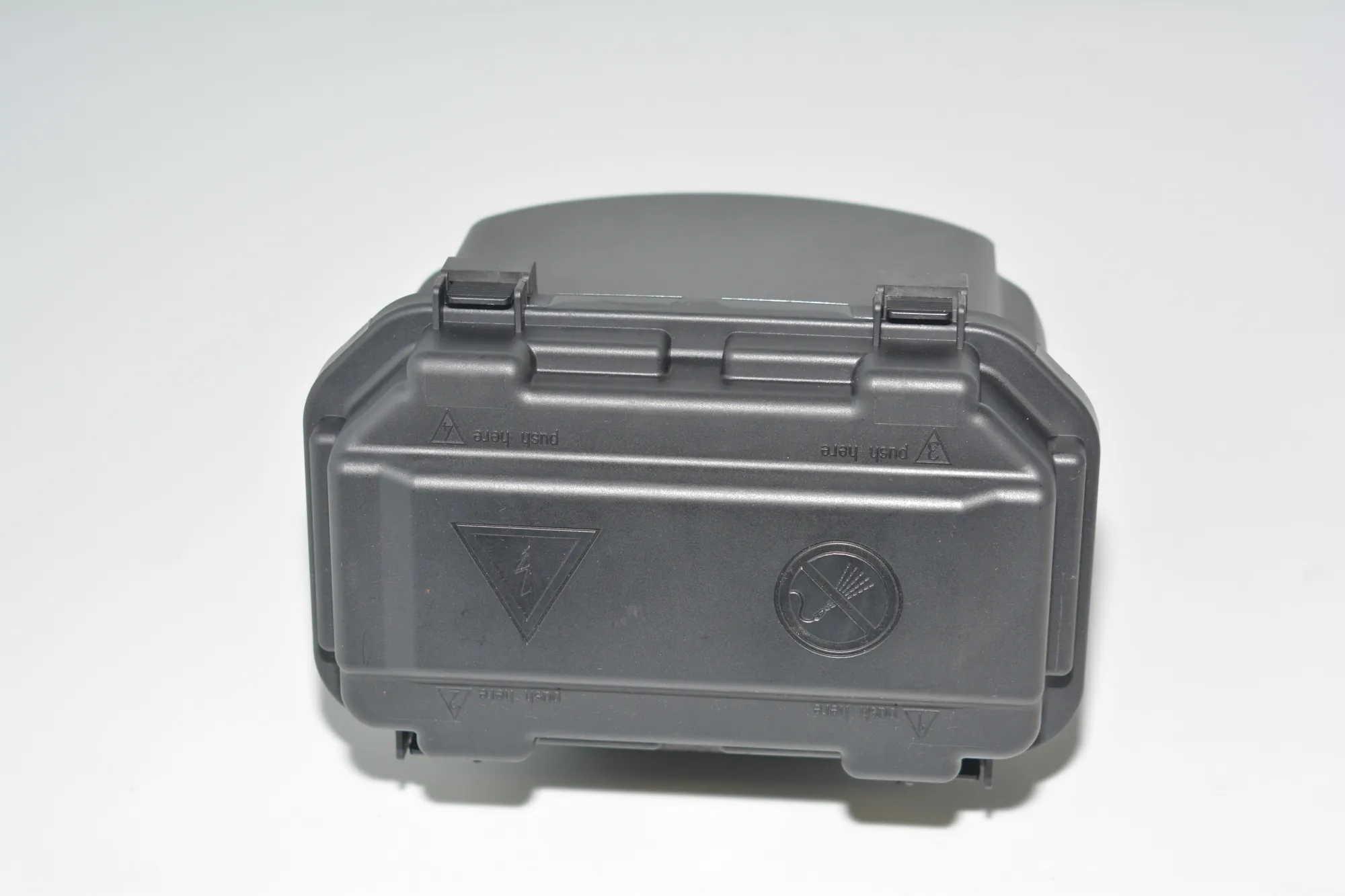 Fuse Box – OEM 9224854 · BMW 3 (F30, F80) 330 d xDrive 2013 – 2