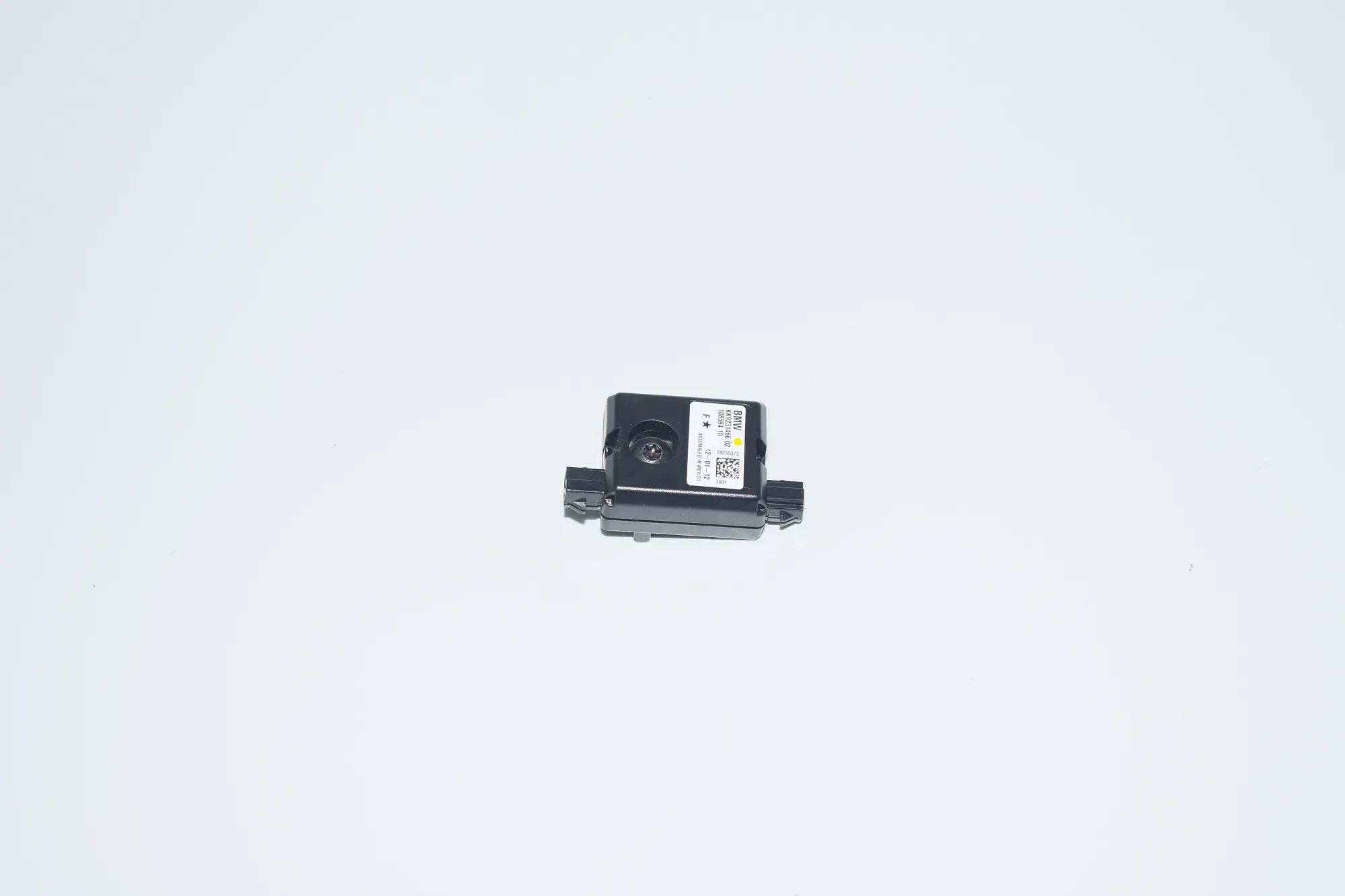 Antenna Amplifier – OEM 9231466 · BMW 3 (F30, F80) 328 i 2012