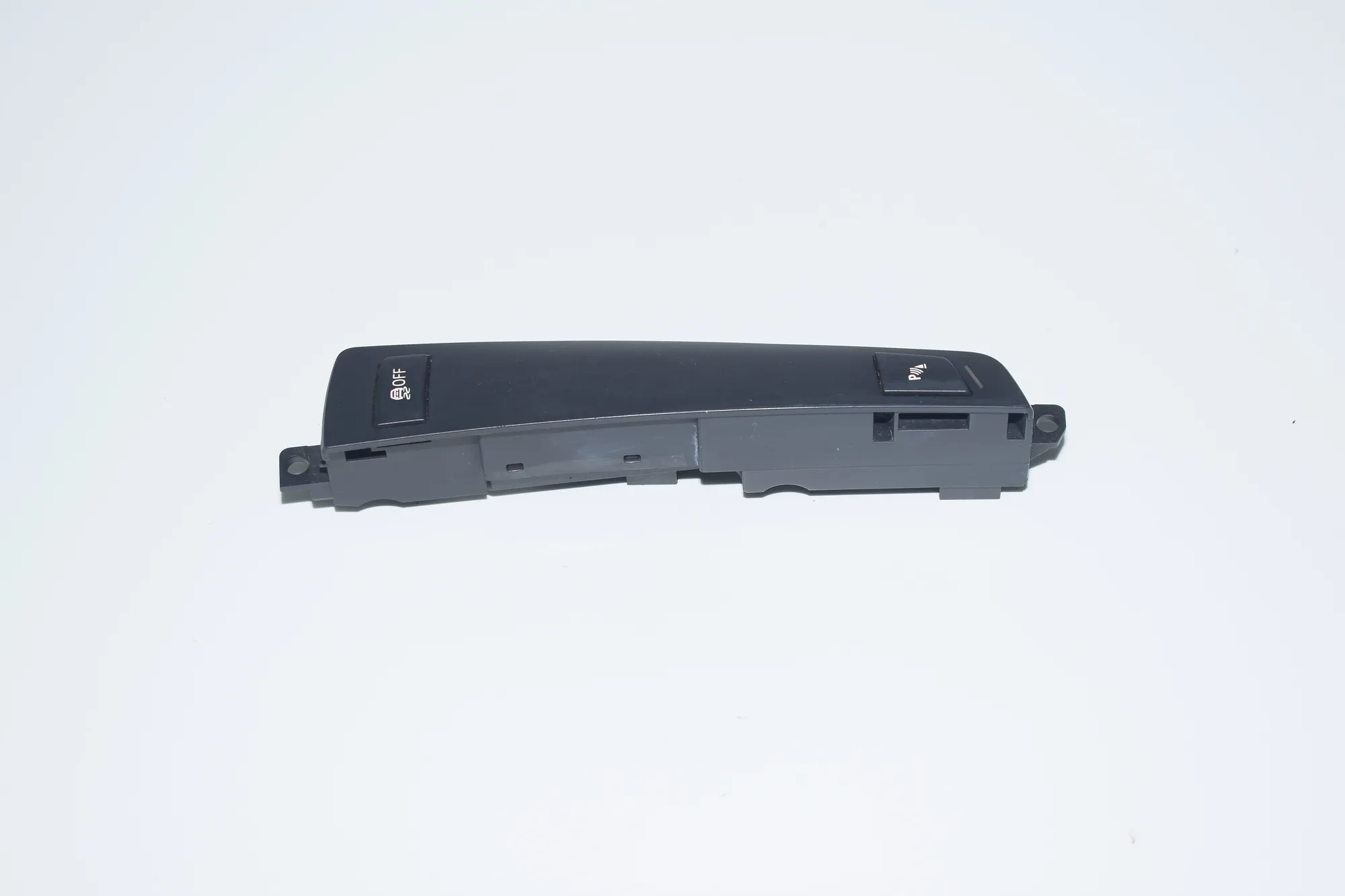 Button Switch Panel – OEM 9202933 · BMW 5 (F10) BMW 5 (F10) 2010