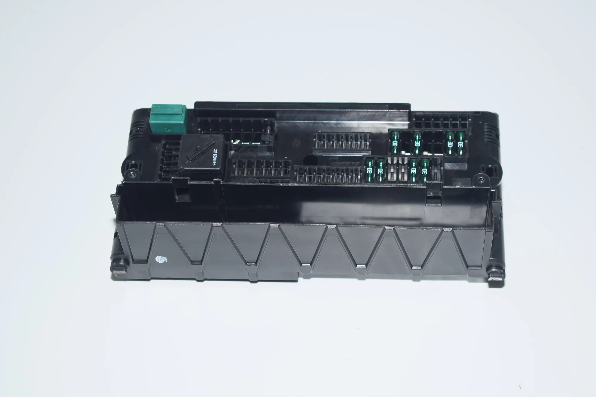 Fuse Box – OEM 9252815 · BMW 5 (F10) BMW 5 (F10) 2012 – 2