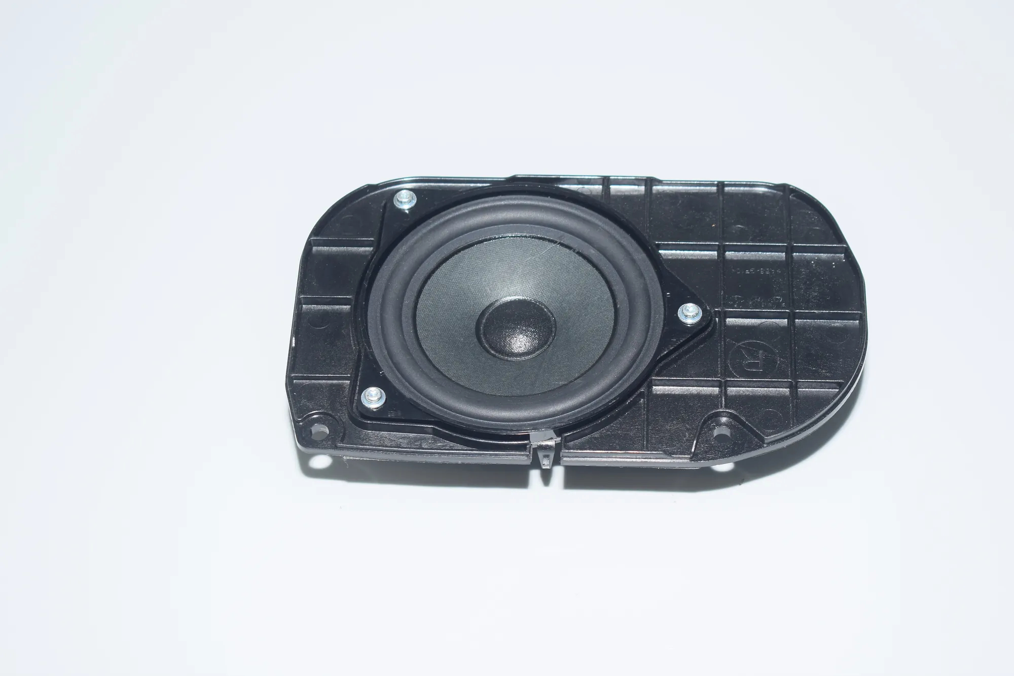 Dashboard Speaker – OEM 9239184 · BMW 5 Touring (F11) BMW 5 Touring (F11) 2012