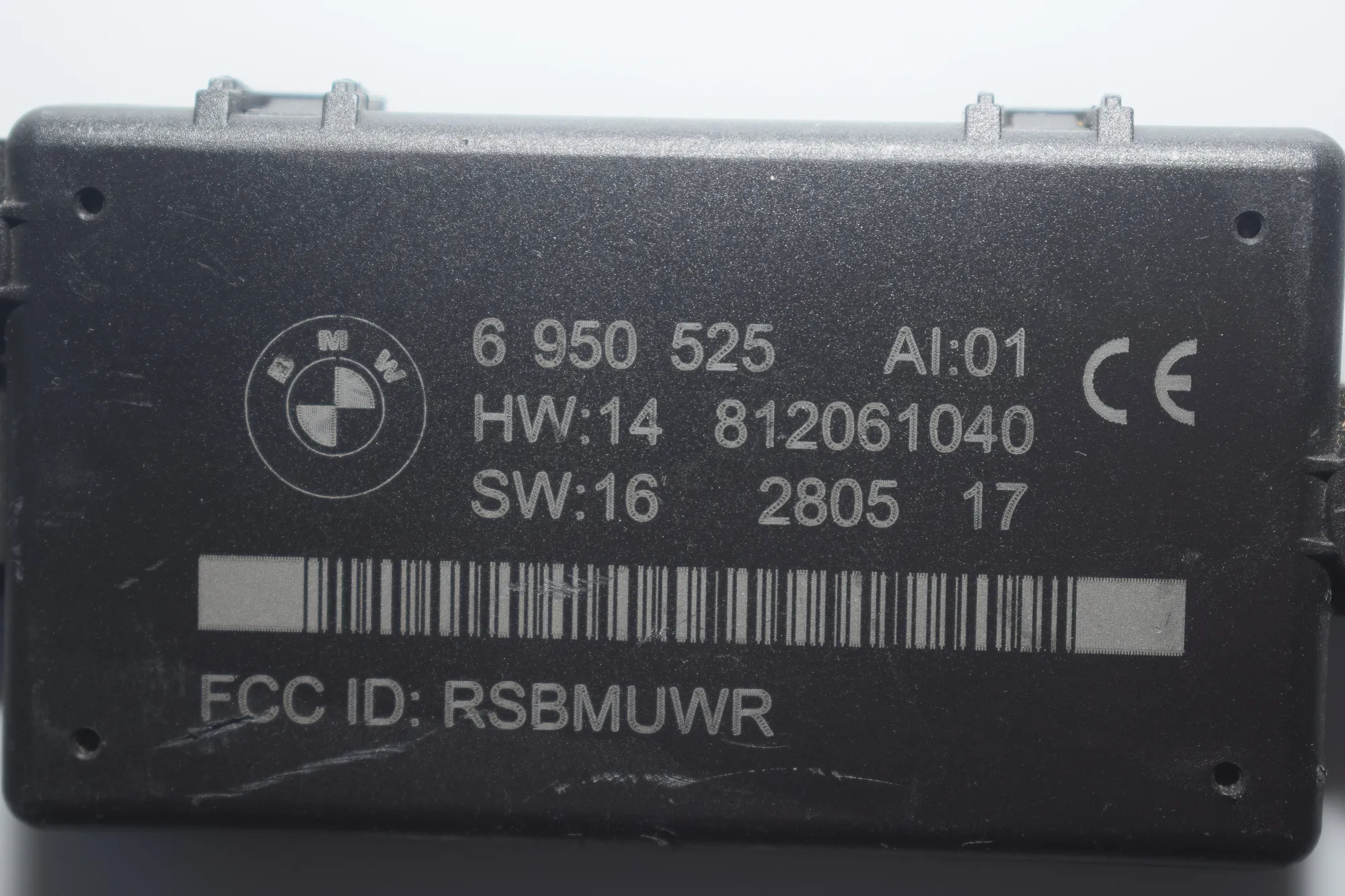 Other Control Units – OEM 6950525 · BMW 3 Cabrio (E93) BMW 3 Cabrio (E93) 2009 – 3