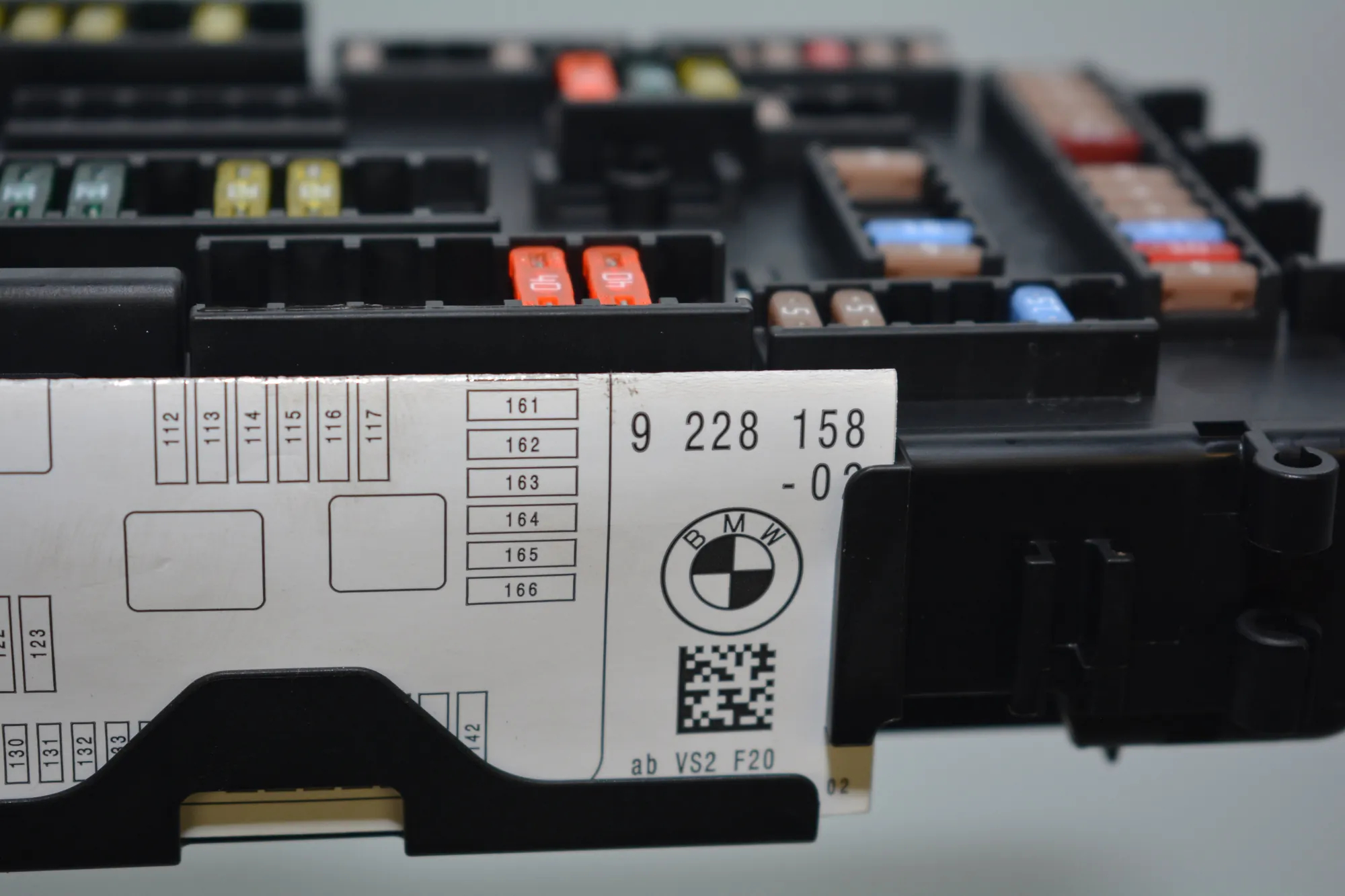 Fuse Box – OEM 9261110 · BMW 3 (F30, F80) 330 d xDrive 2013 – 6