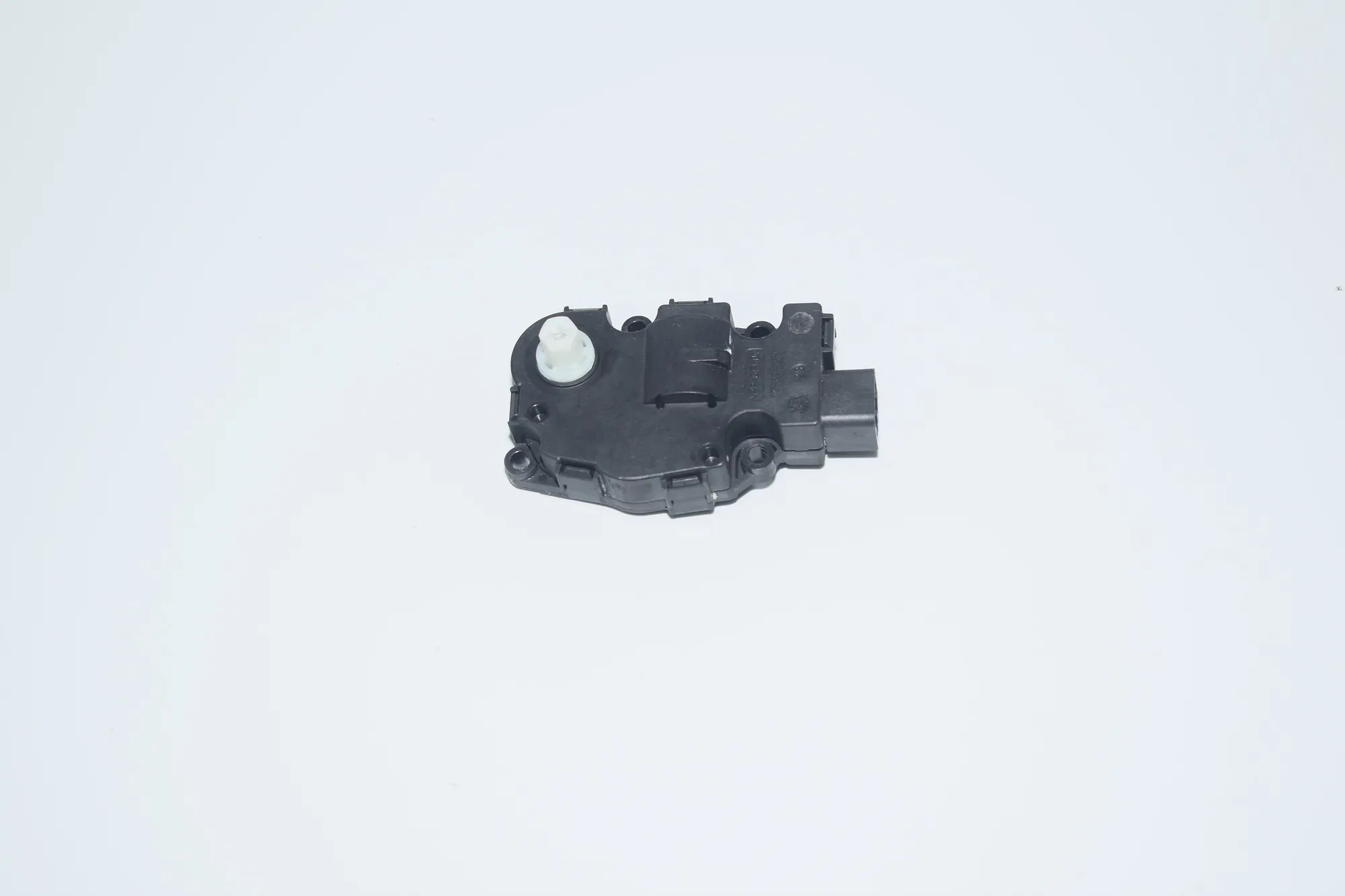Interior Heater Flap Motor Actuator – OEM 412650750 · BMW 5 (F10) BMW 5 (F10) 2012
