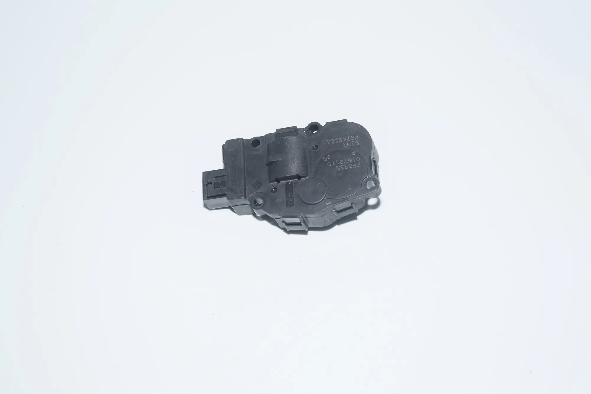 Interior Heater Flap Motor Actuator – OEM 412650750 · BMW 5 (F10) BMW 5 (F10) 2012 – 2