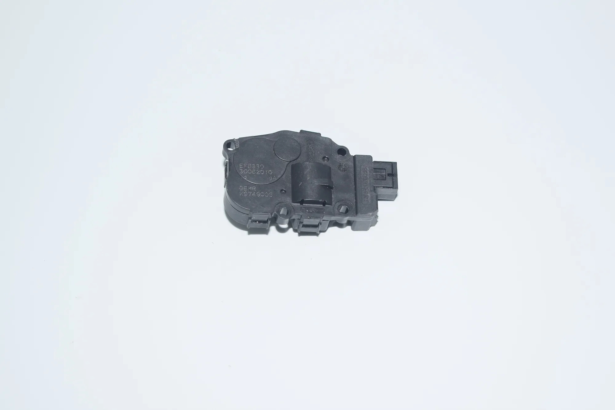 Interior Heater Flap Motor Actuator – OEM 412650750 · BMW 5 (F10) BMW 5 (F10) 2012
