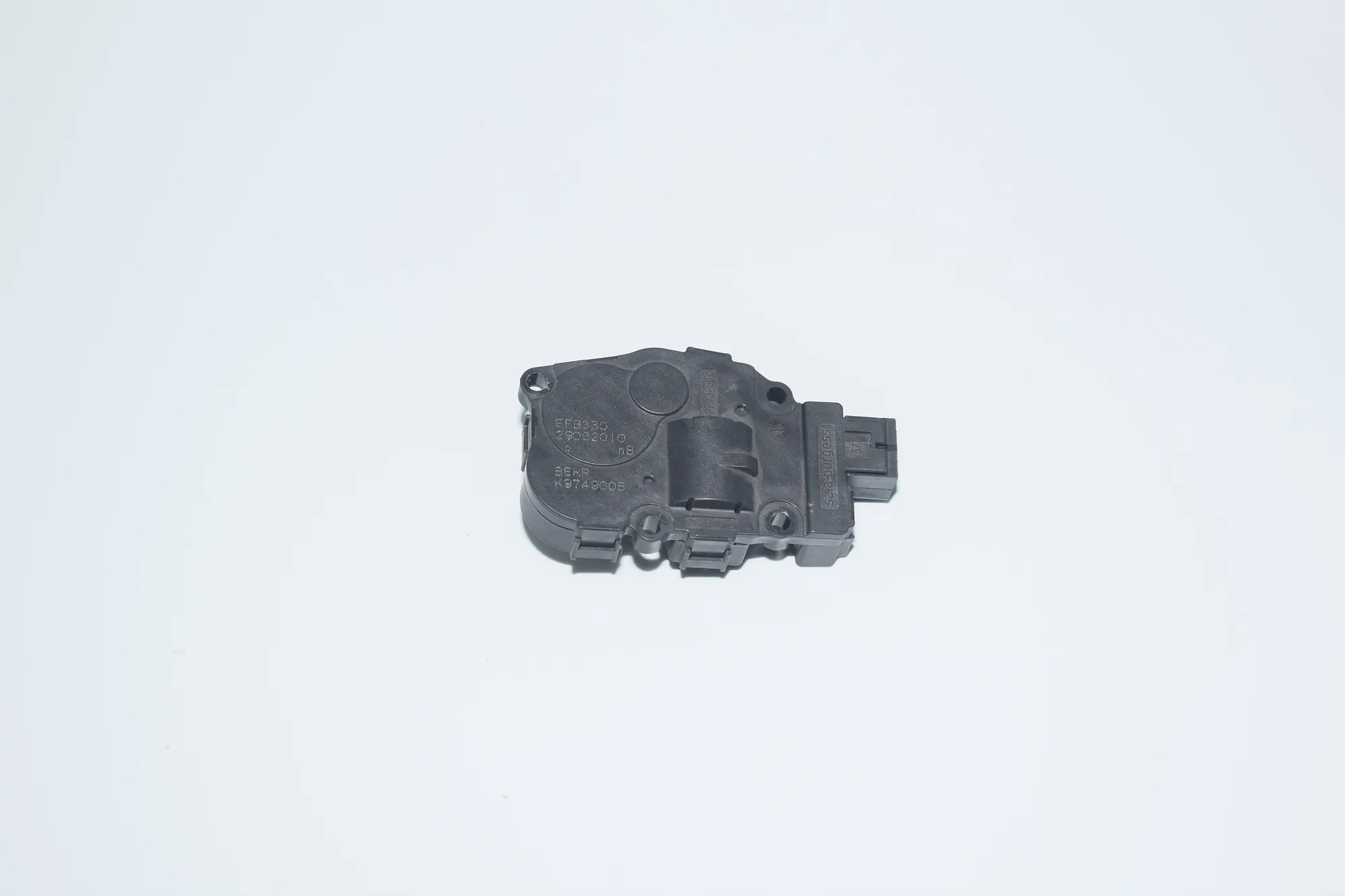 Interior Heater Flap Motor Actuator – OEM 410475520 · BMW 5 (F10) BMW 5 (F10) 2012