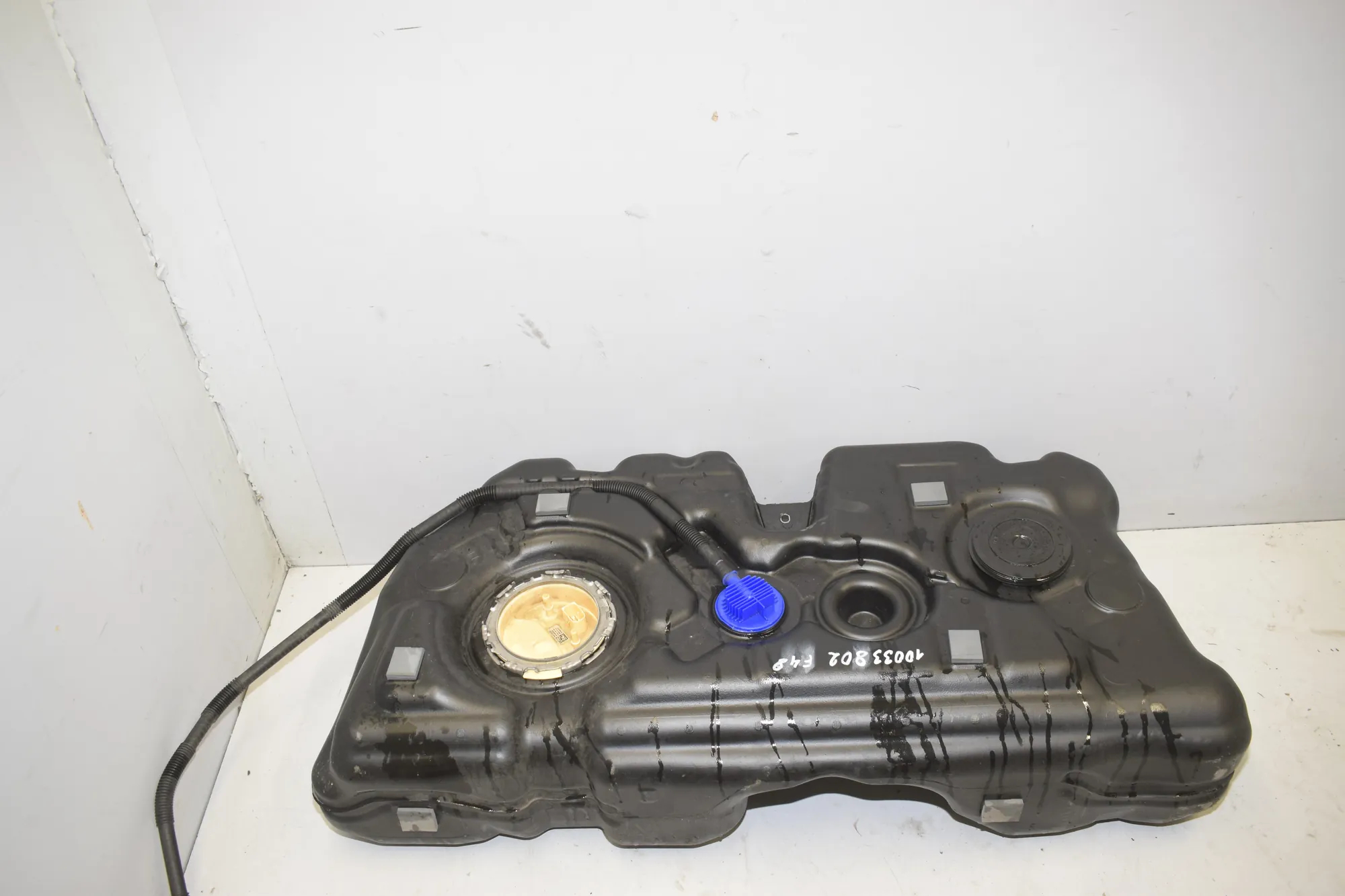 Fuel Tank – OEM 7453431 · BMW X1 (F48) sDrive 18 d 2019