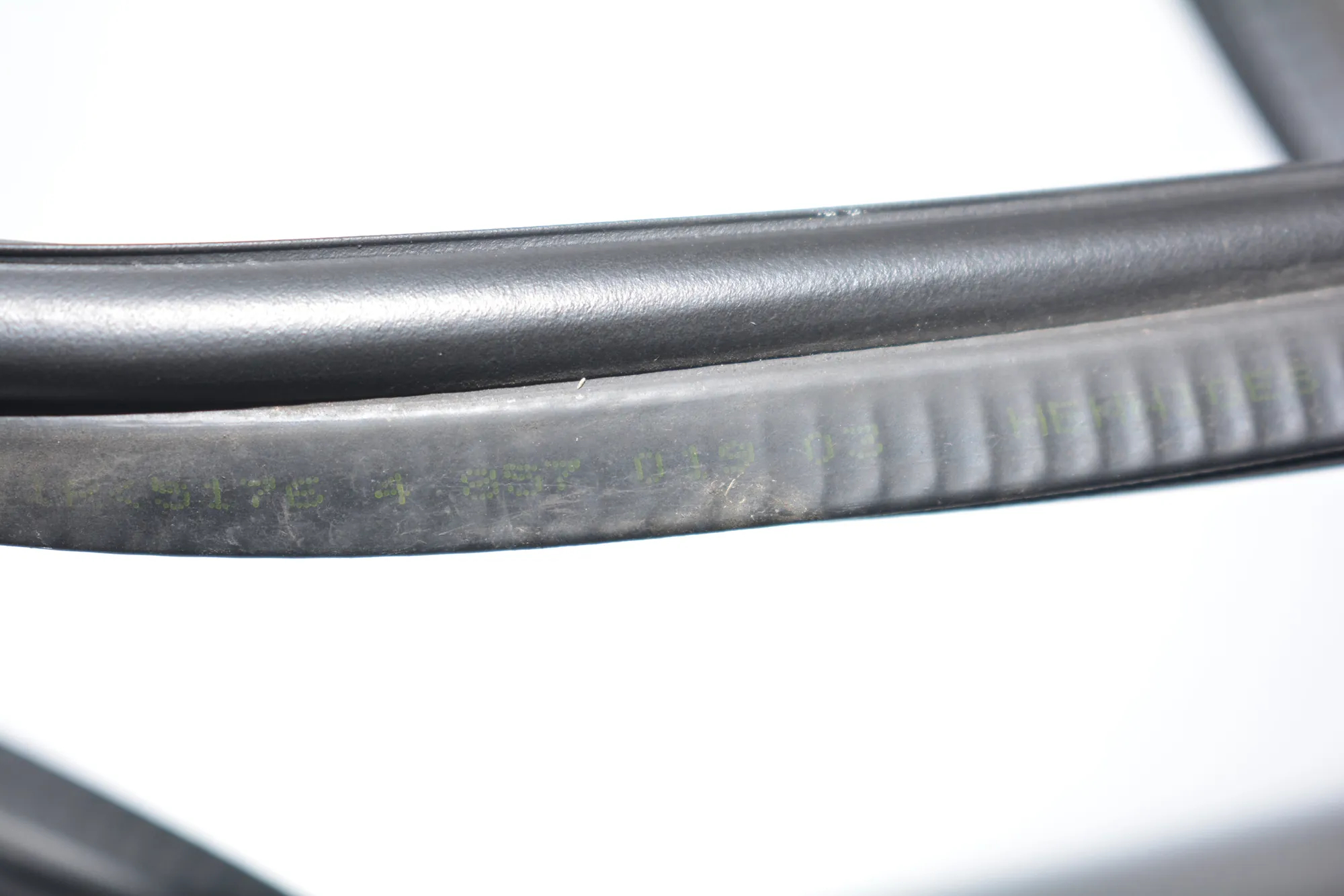 Tailgate Rubber Seal – OEM 4857019 · BMW 3 (F30, F80) 330 d xDrive 2013 – 4