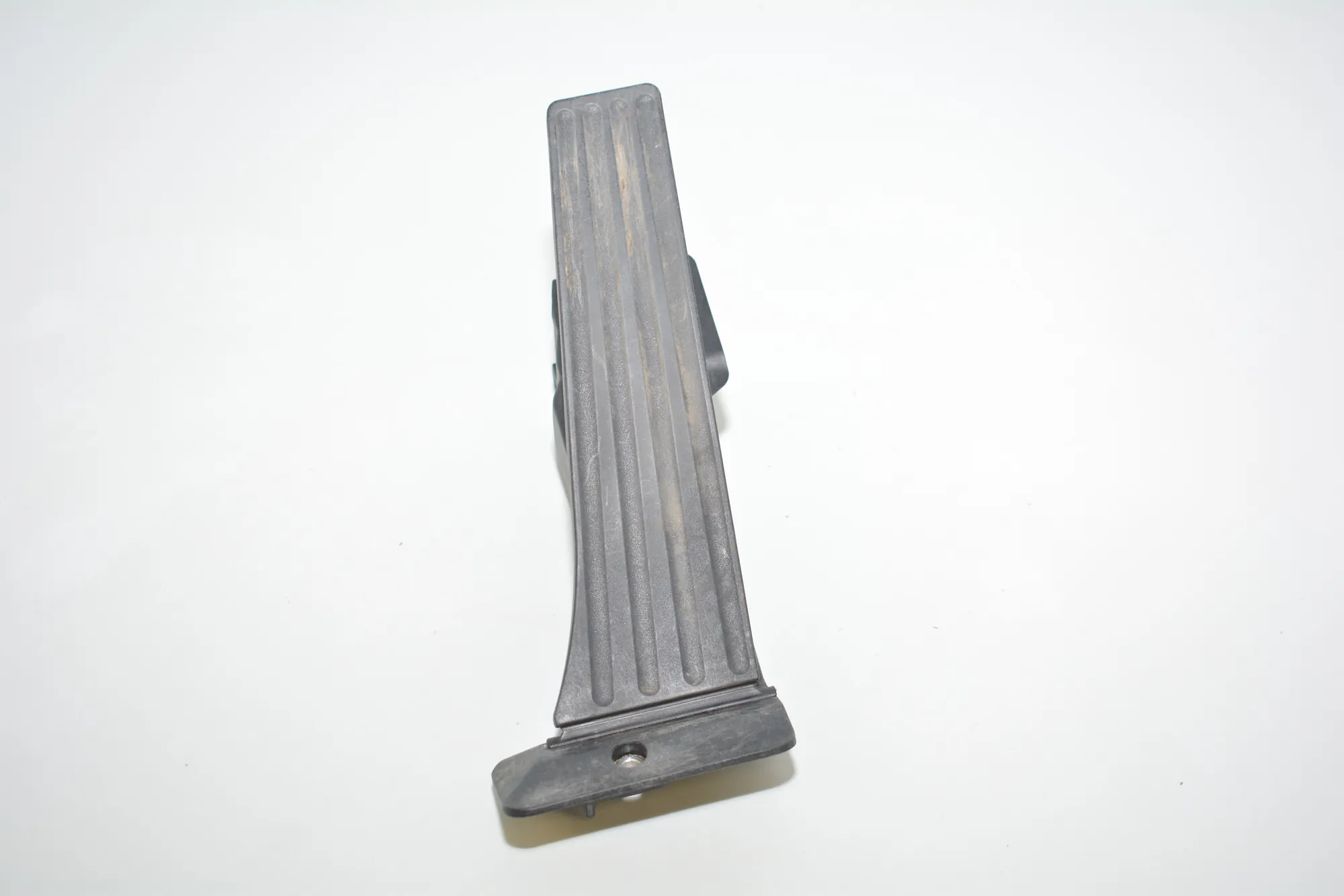 Throttle Pedal – OEM 6853175 · BMW 3 (F30, F80) 330 d xDrive 2013 – 3