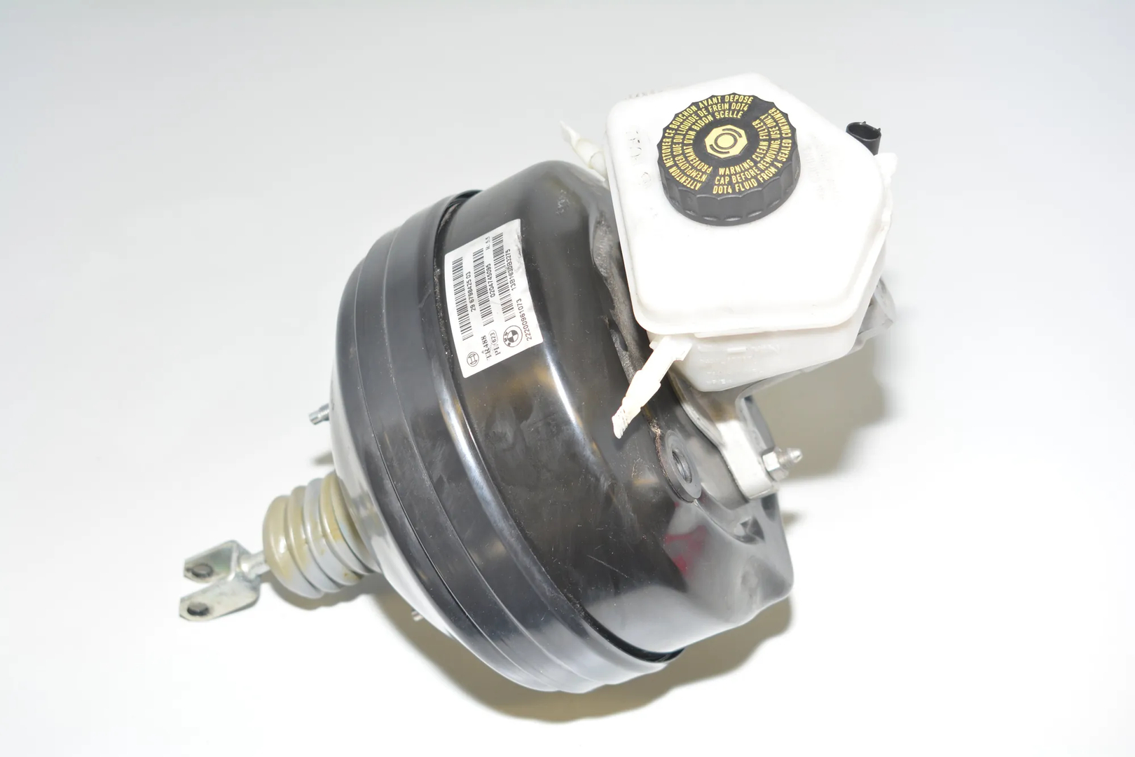Brake Servo Booster – OEM 6798425 · BMW 3 (F30, F80) 330 d xDrive 2013