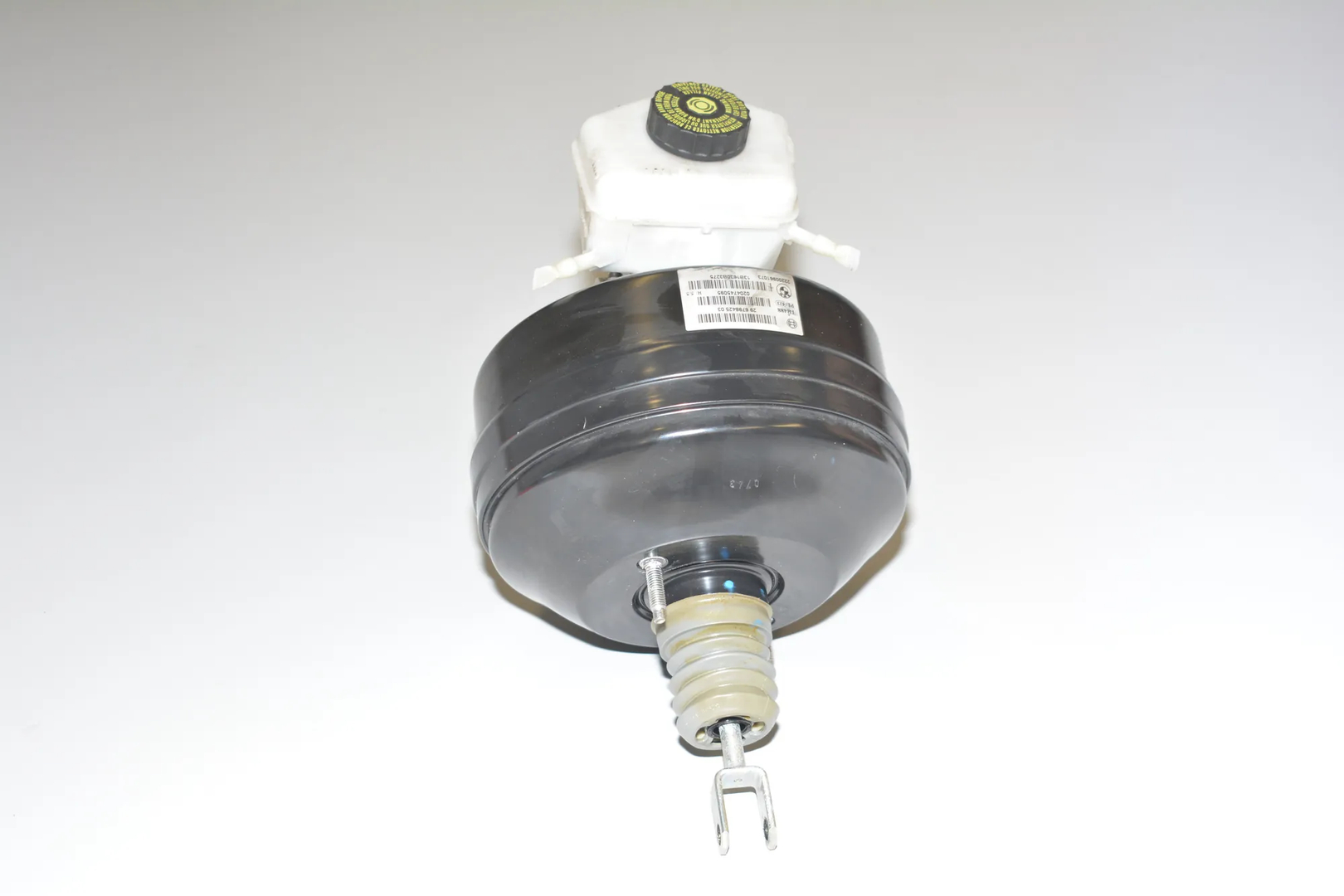 Brake Servo Booster – OEM 6798425 · BMW 3 (F30, F80) 330 d xDrive 2013 – 4