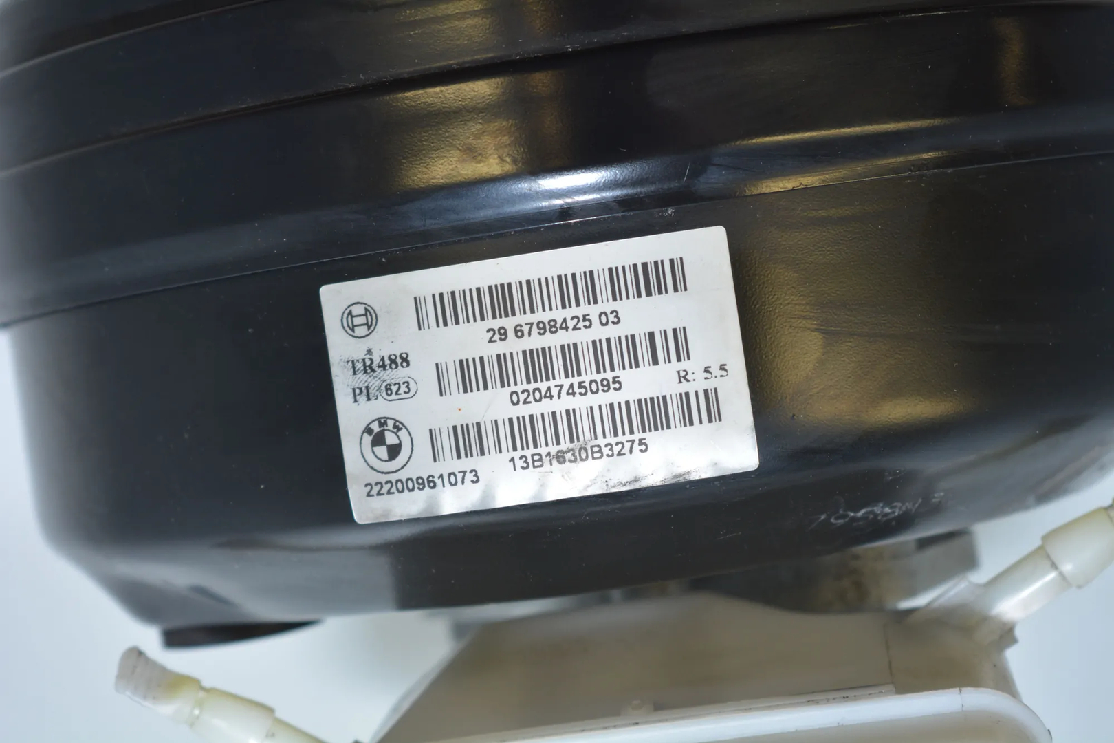 Brake Servo Booster – OEM 6798425 · BMW 3 (F30, F80) 330 d xDrive 2013 – 5
