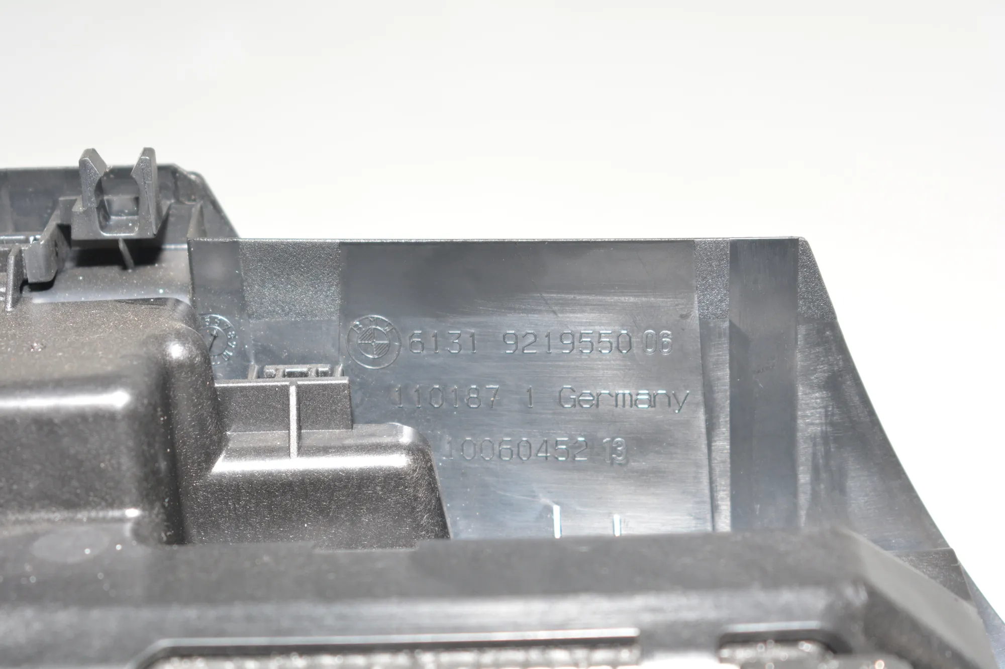 Steering Mechanism Trim – OEM 9219550 · BMW 3 (F30, F80) 330 d xDrive 2013 – 7