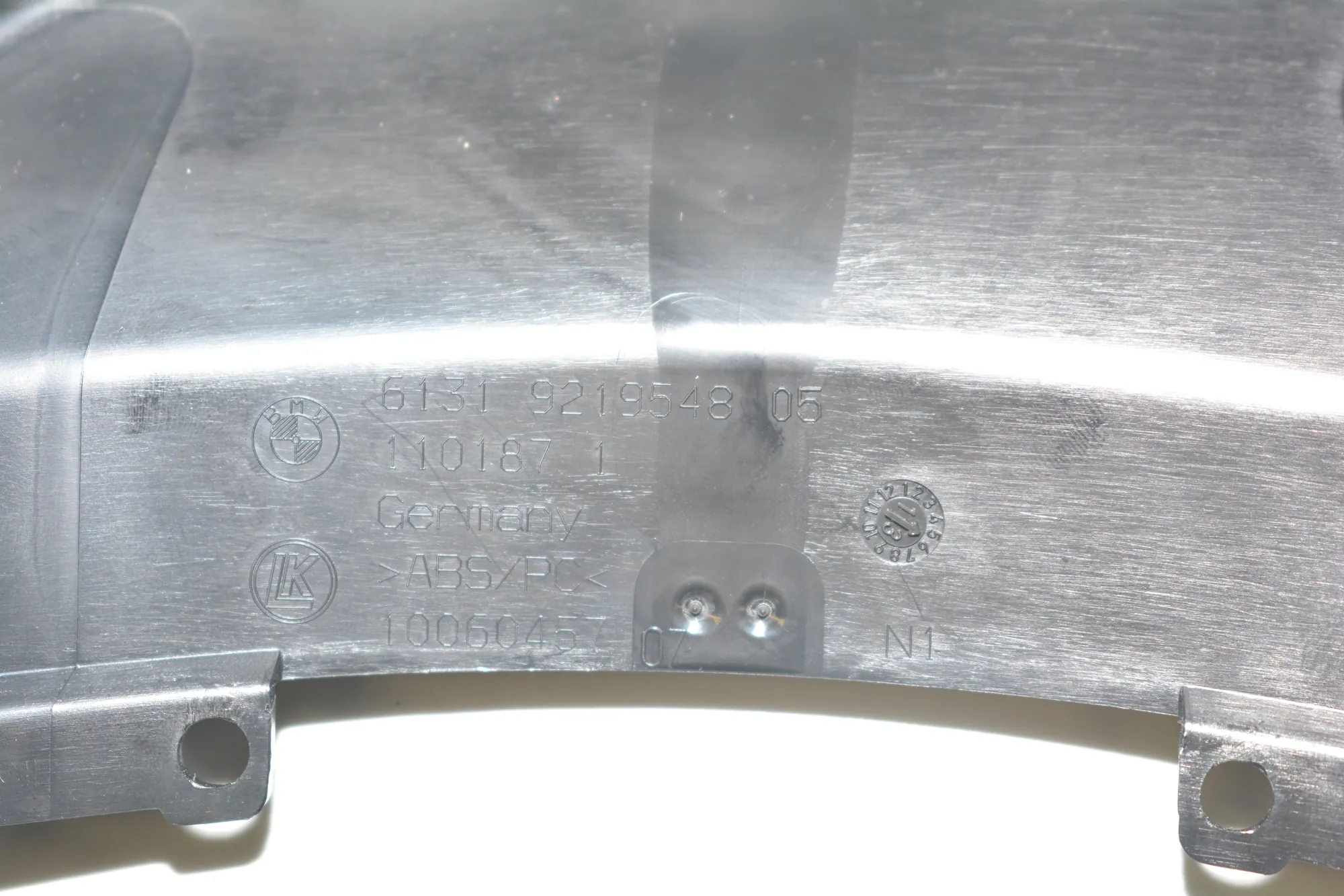 Steering Mechanism Trim – OEM 9219550 · BMW 3 (F30, F80) 330 d xDrive 2013 – 6