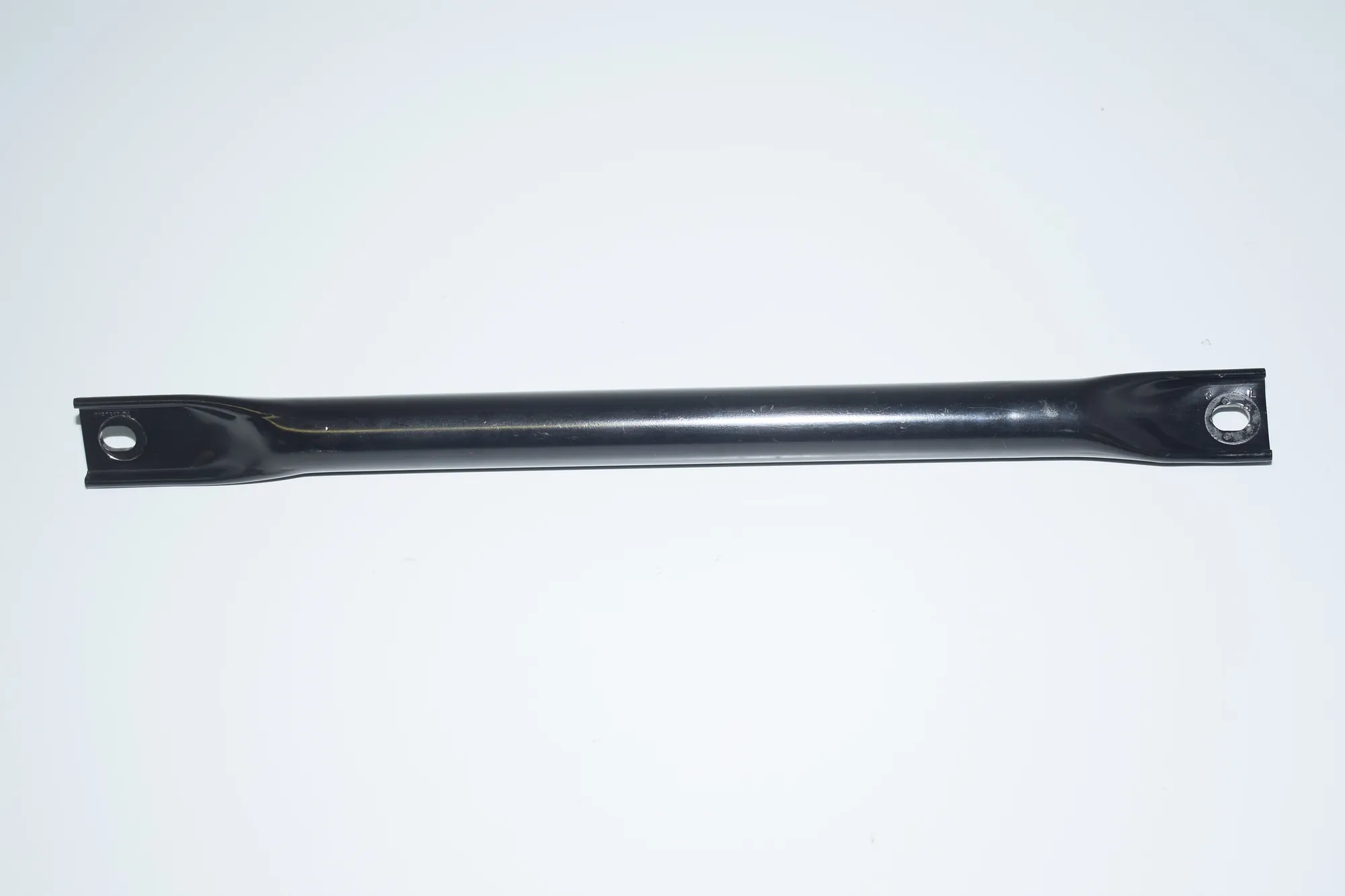 Other Engine Compartment Parts – OEM 7180317 · BMW 5 Touring (F11) BMW 5 Touring (F11) 2012