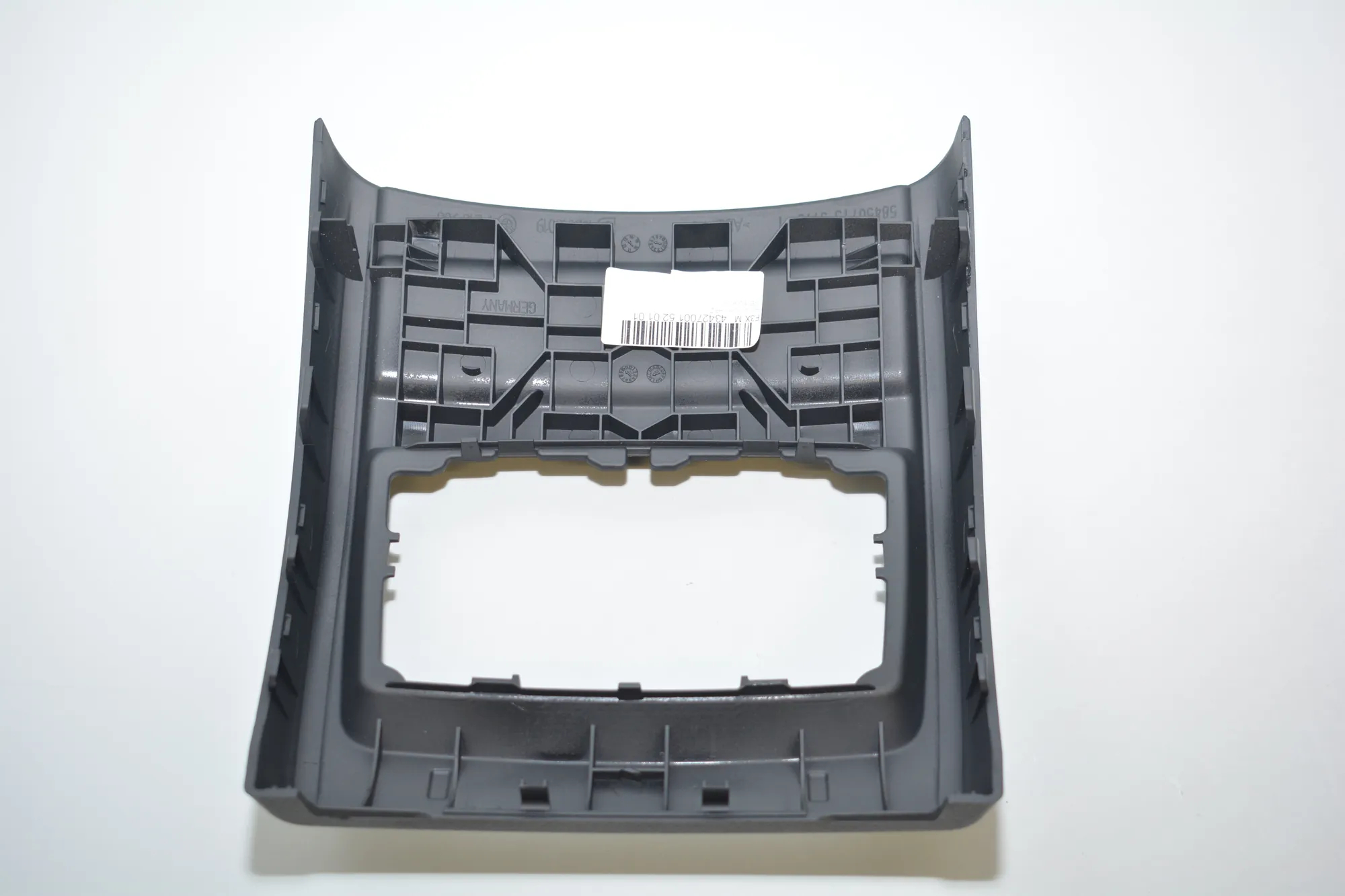 Center Console Trim – OEM 9218908 · BMW 3 (F30, F80) 330 d xDrive 2013 – 3