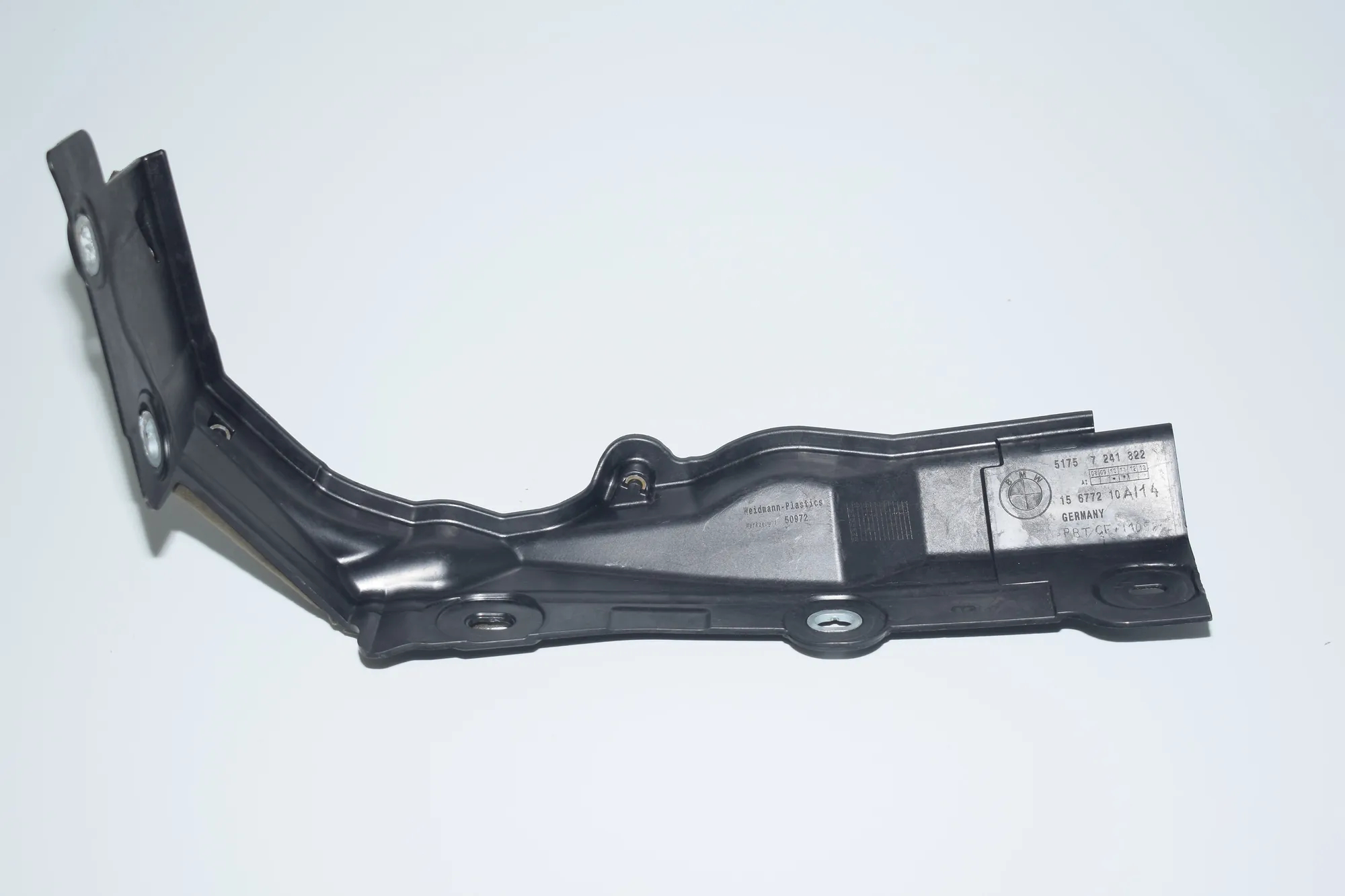 Other Body Parts – OEM 7241822 · BMW 3 (F30, F80) BMW 3 (F30, F80) 2015 – 3