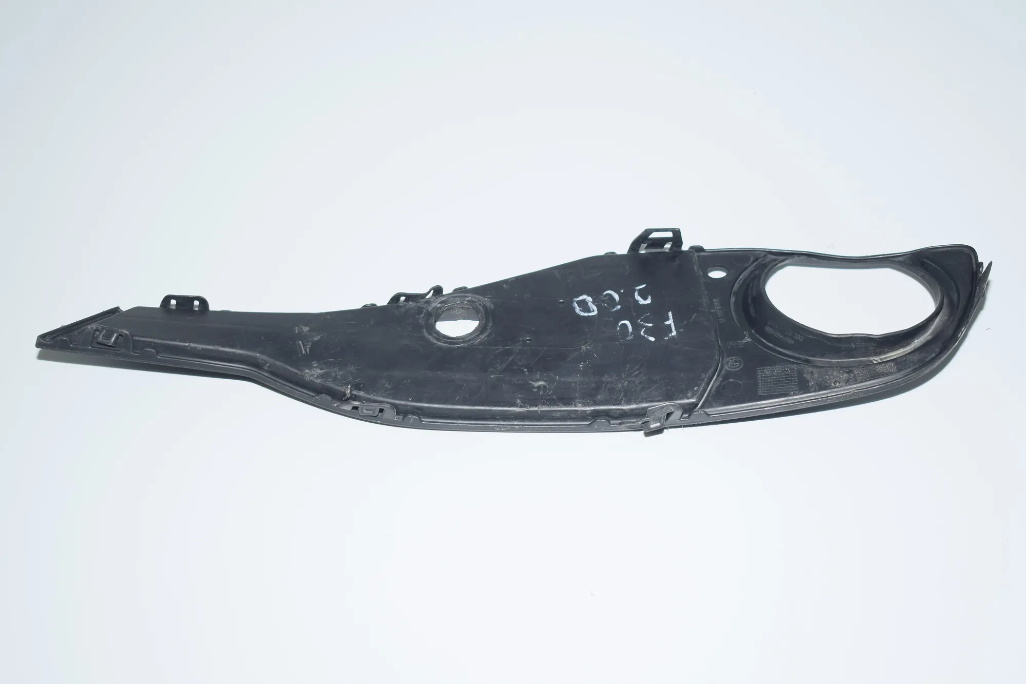 Front Right Grill – OEM 7255366 · BMW 3 (F30, F80) BMW 3 (F30, F80) 2015 – 2
