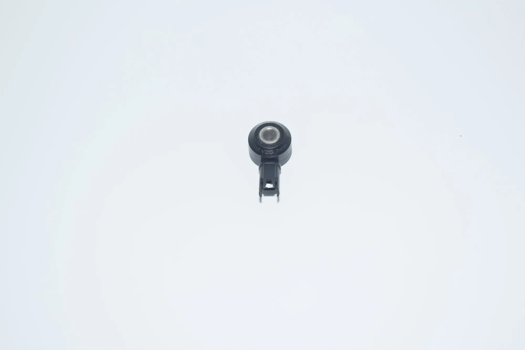Engine Knock Sensor – OEM 7577034 · BMW 7 (F01, F02) BMW 7 (F01, F02) 750 i 2012 – 2
