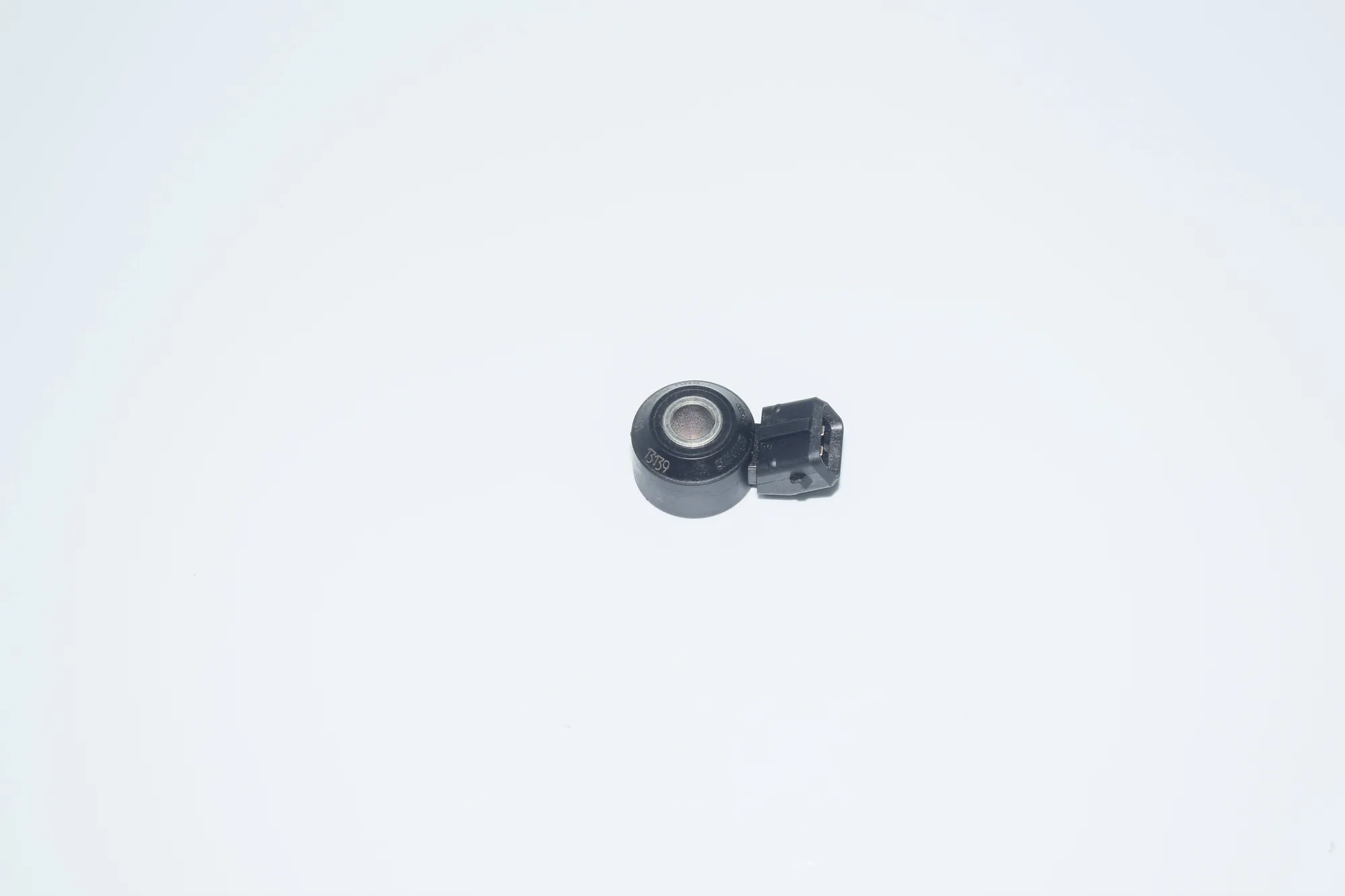 Engine Knock Sensor – OEM 7598861 · BMW 7 (F01, F02) BMW 7 (F01, F02) 750 i 2012