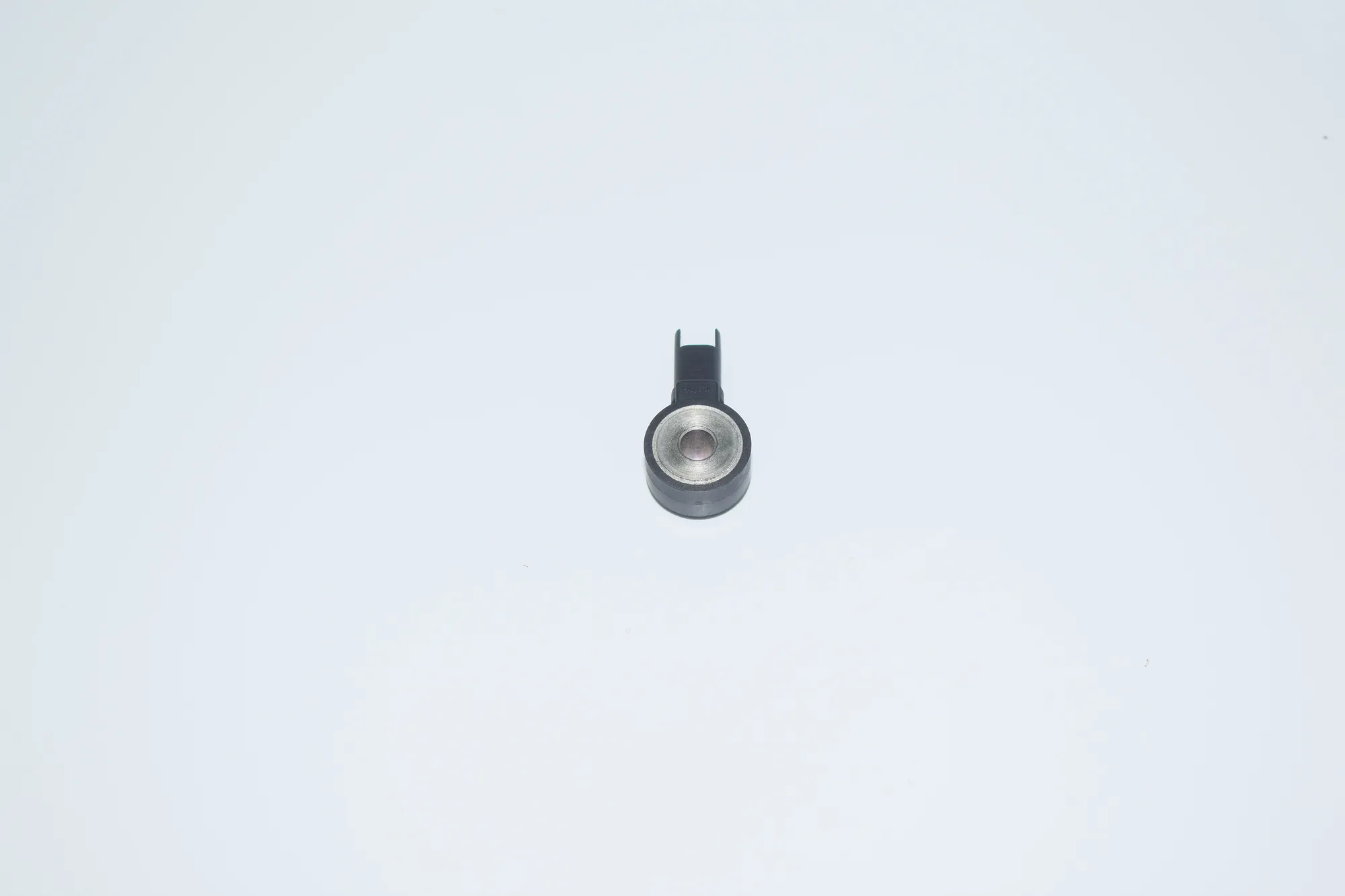 Engine Knock Sensor – OEM 7577034 · BMW 7 (F01, F02) BMW 7 (F01, F02) 750 i 2012 – 2
