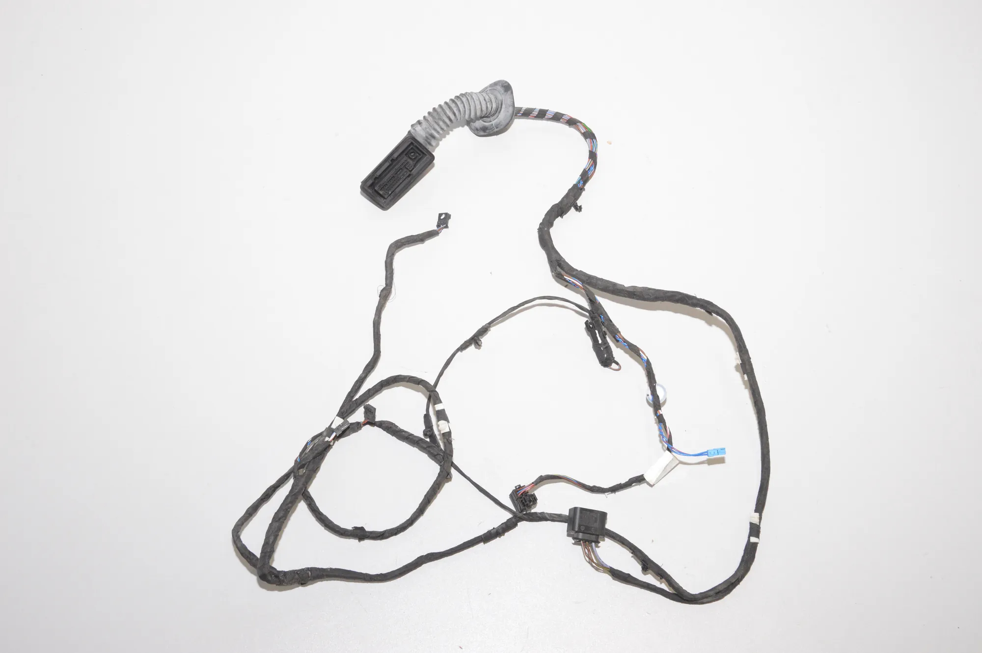 Front Left Door Wiring – OEM 9325896 · BMW 4 Gran Coupe (F36) BMW 4 Gran Coupe (F36) 418 d 2015