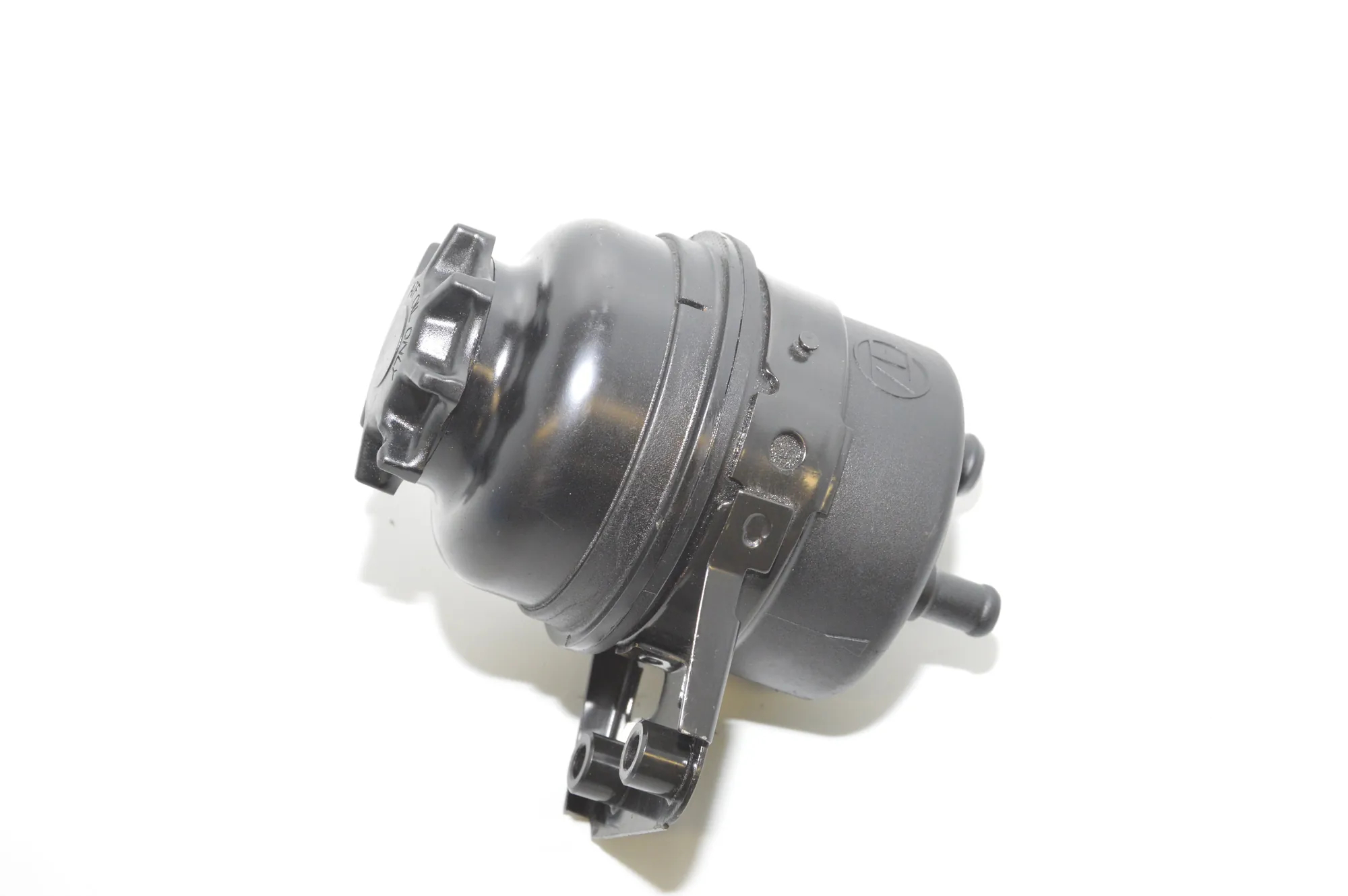 Power Steering Pump Tank – OEM 1097164 · BMW X5 (E53) 4.6 is 2002 – 4