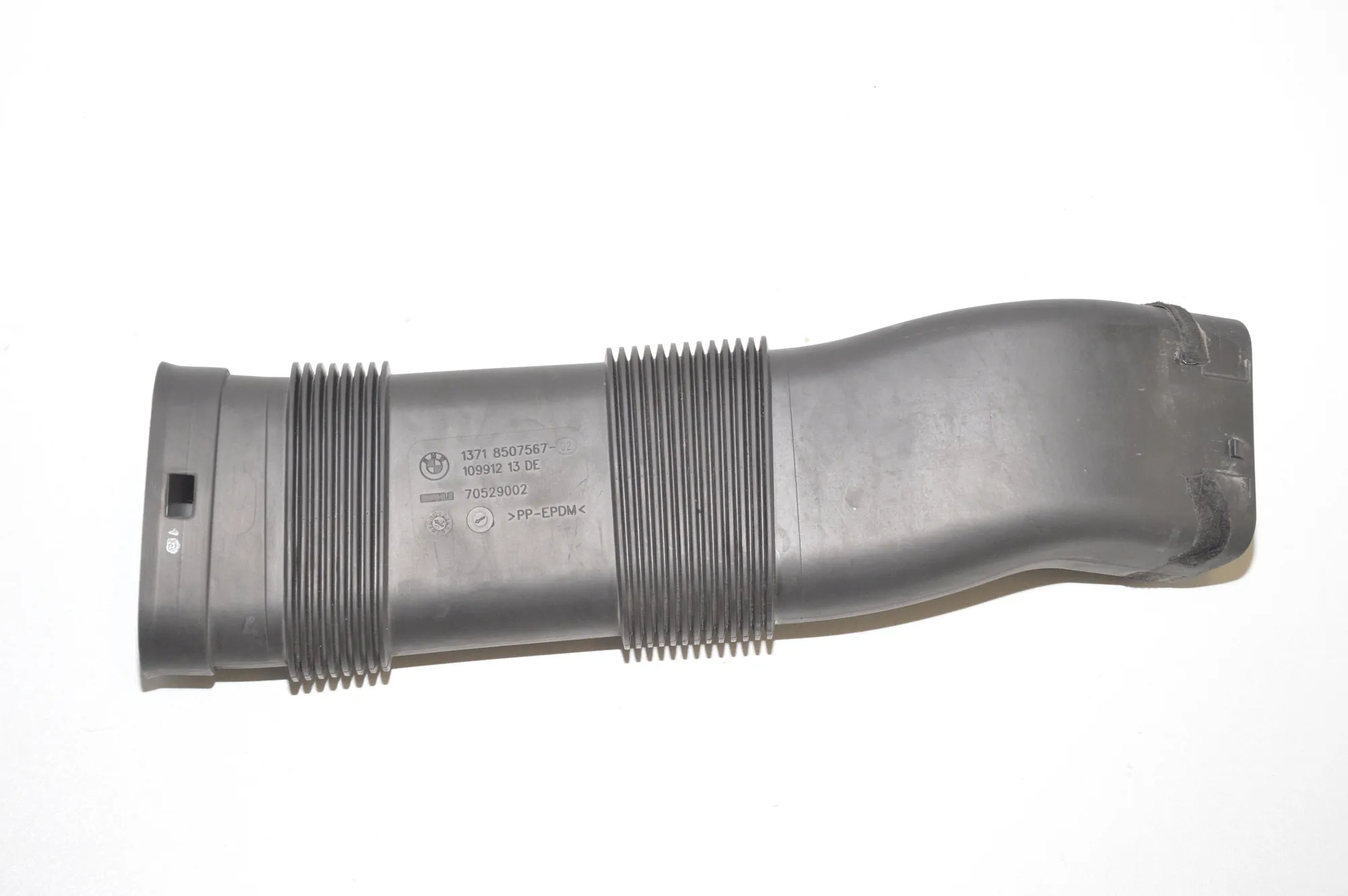 Air Intake Tube – OEM 8507567 · BMW 4 Coupe (F32, F82) 435 d xDrive 2014