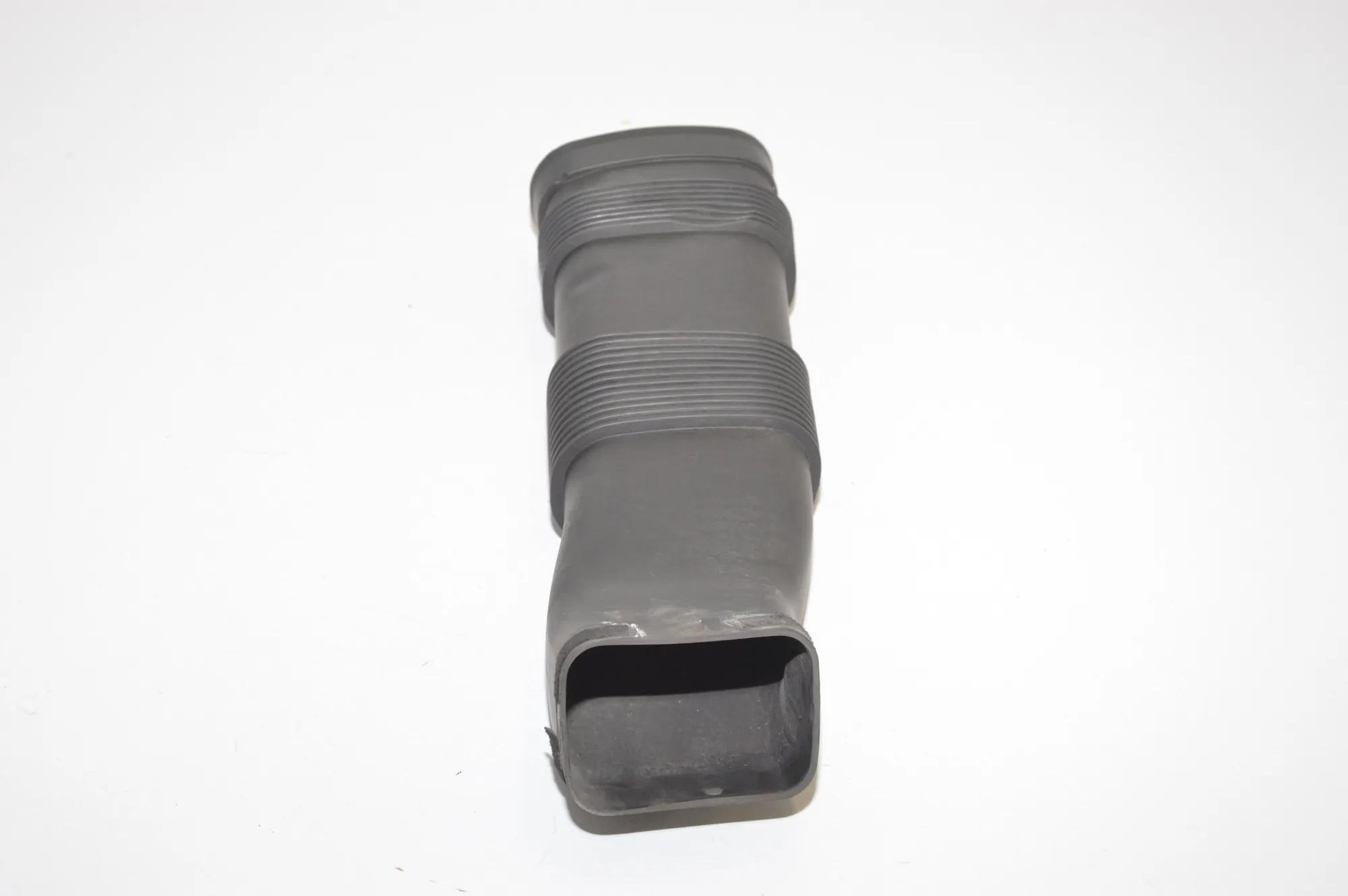 Air Intake Tube – OEM 8507567 · BMW 4 Coupe (F32, F82) 435 d xDrive 2014 – 4